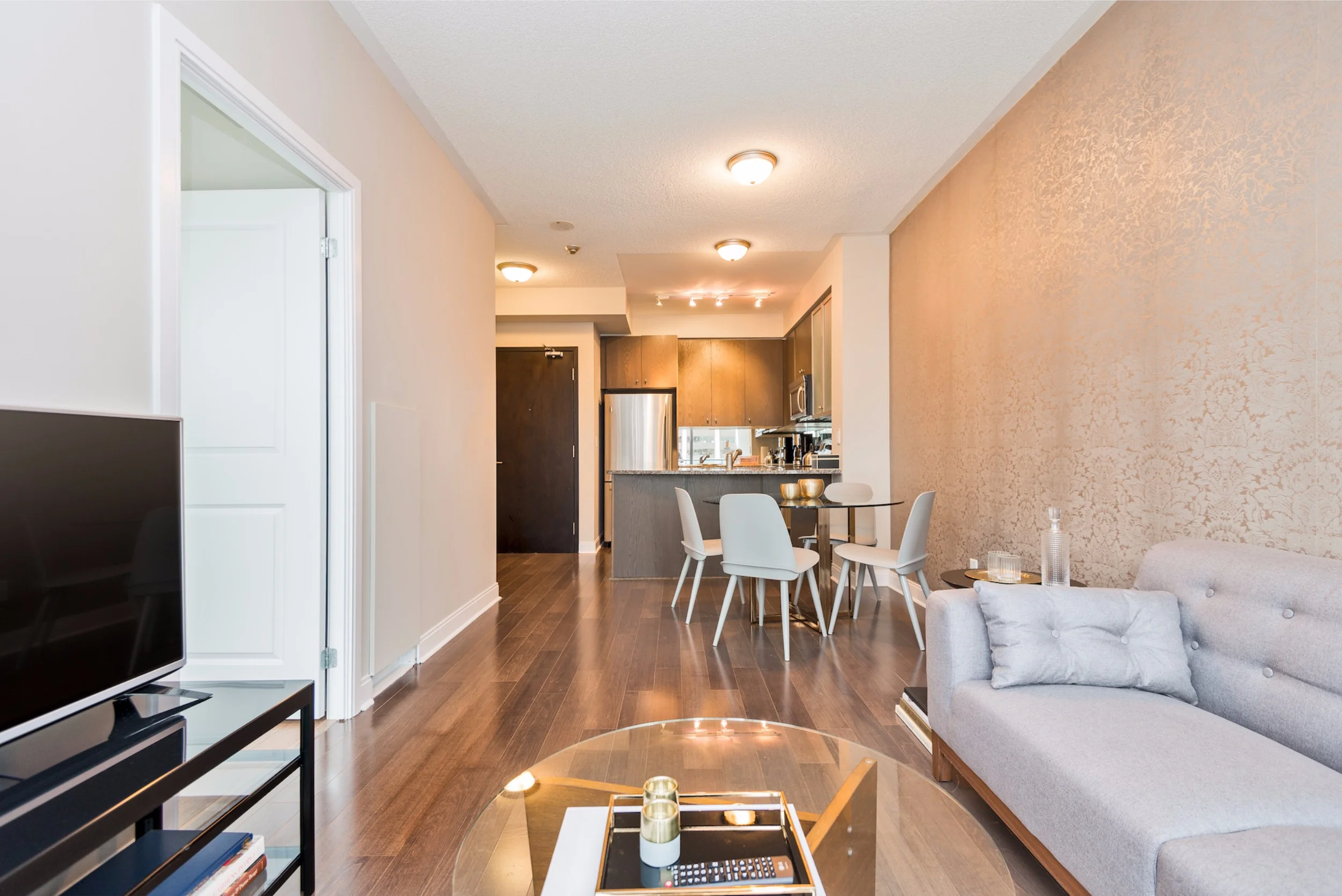Yorkville Furnished Rental — Toronto Boutique Apartments