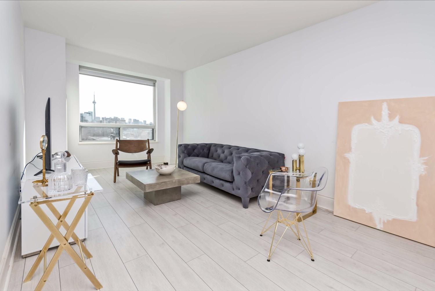 1 102 Bloor-13.jpg