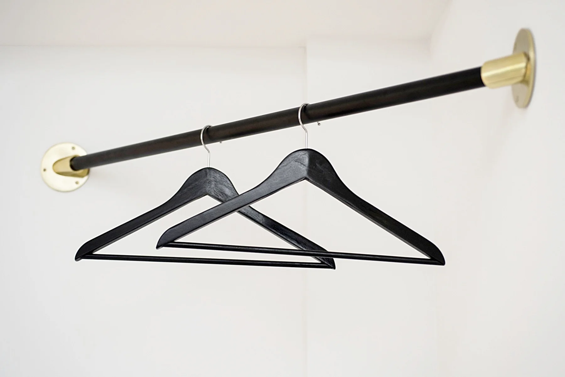 Yorkville Furnished Condo - Closet