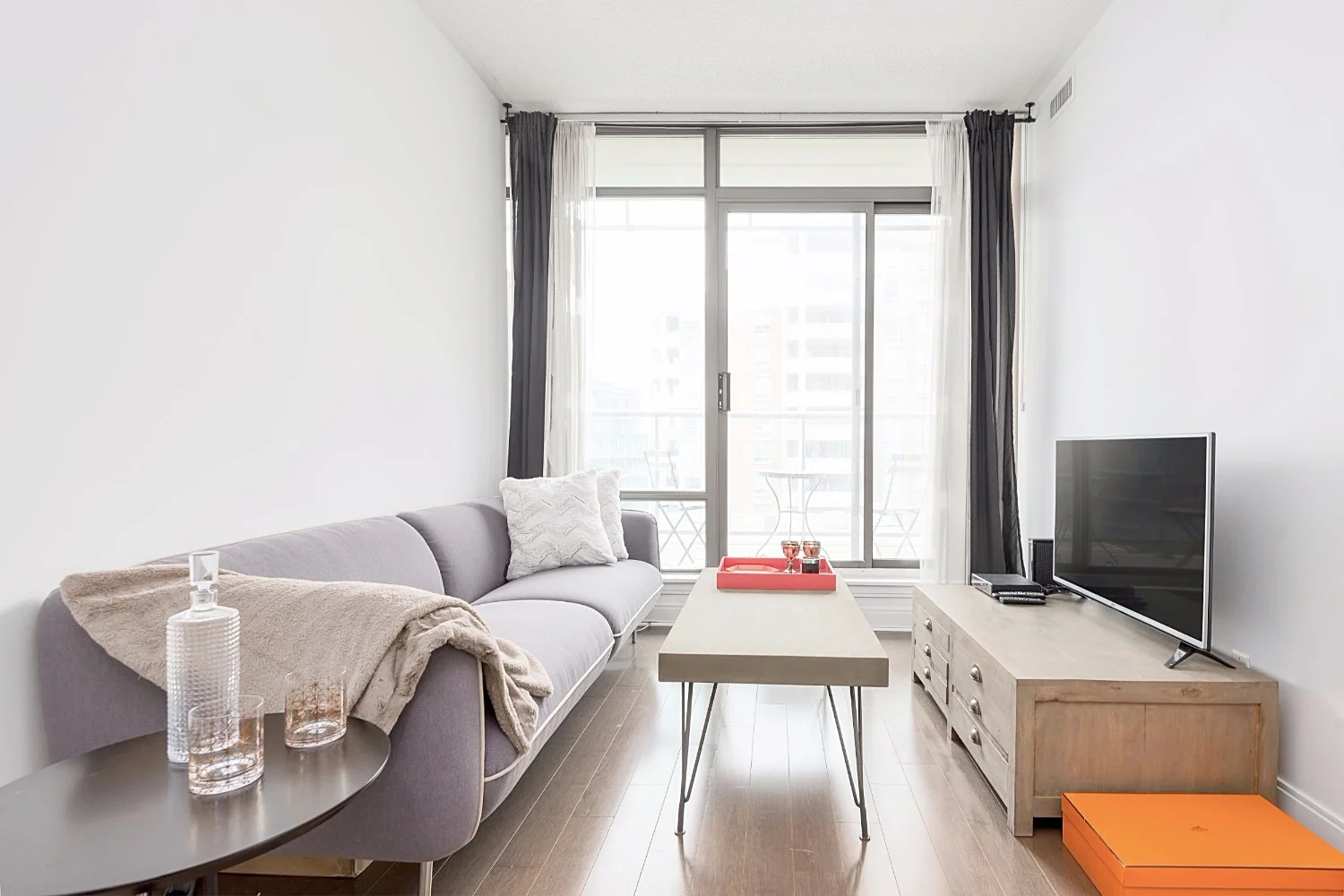 Yorkville Short Term Rental — Toronto Boutique Apartments