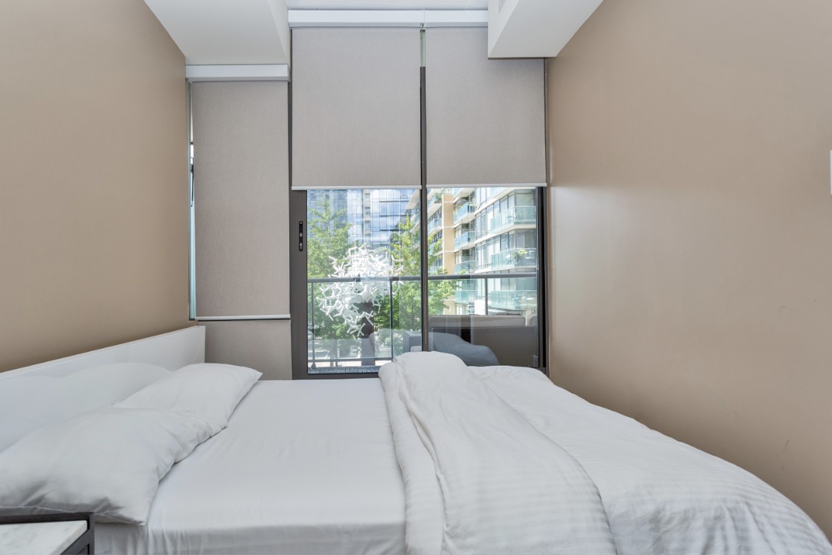 209 Yorkville (5 of 18).jpg