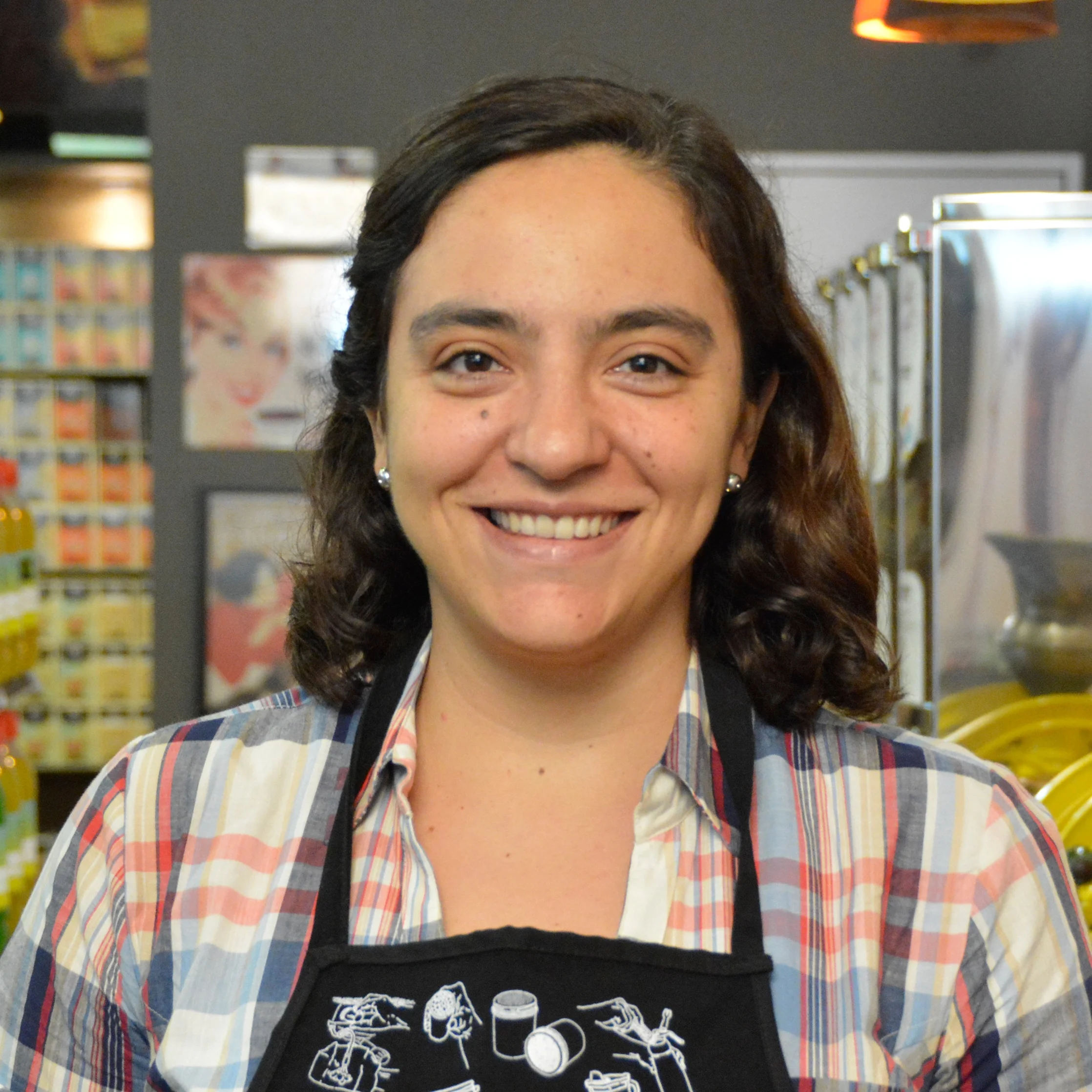 Sylvia Gutierrez, Amcee