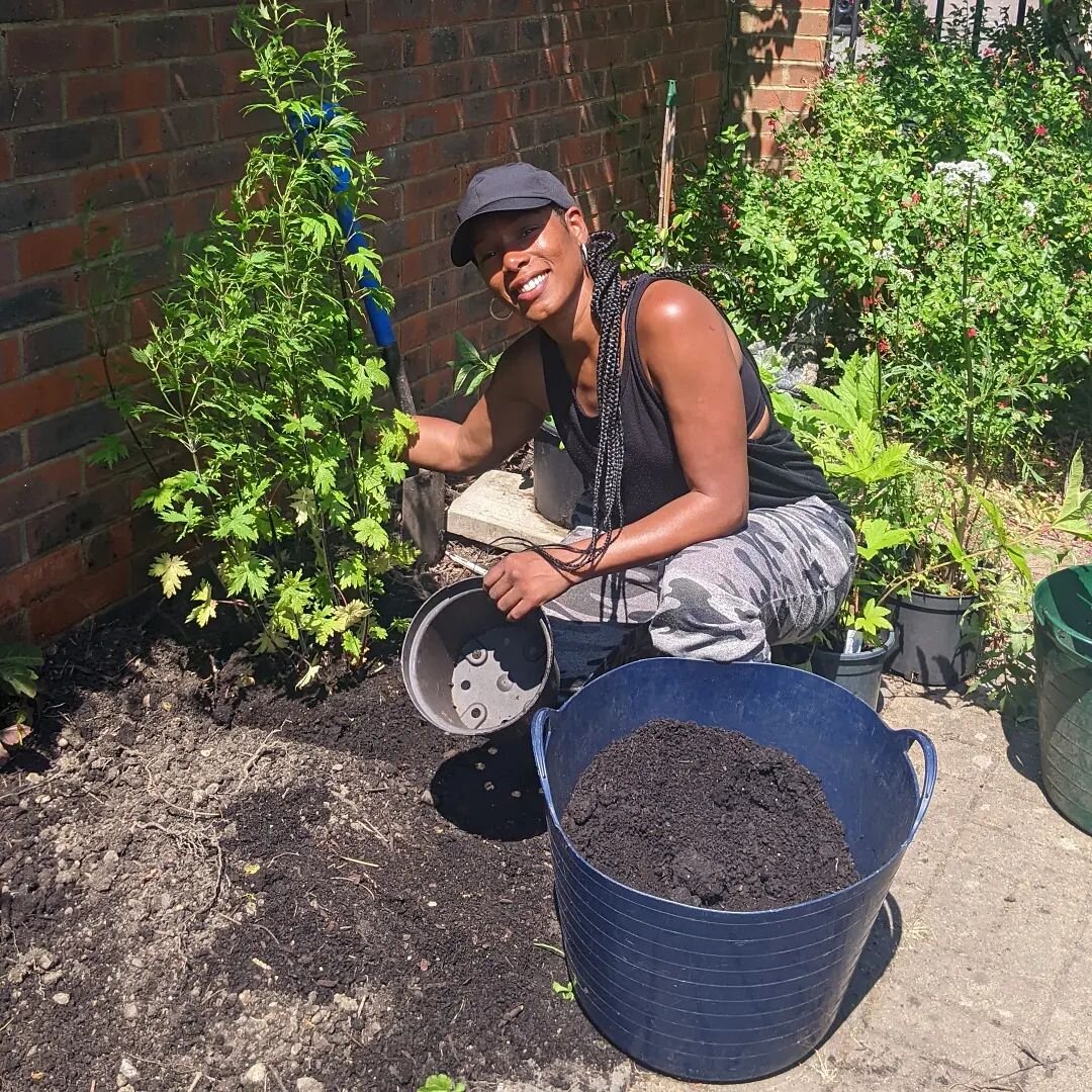 We are so grateful to all the amazing volunteers that come and garden with us every week. 

If you'd like to stay on the loop about garden volunteering opportunities, check the Volunteer page on our website and sign up to our volunteer newsletter. Th