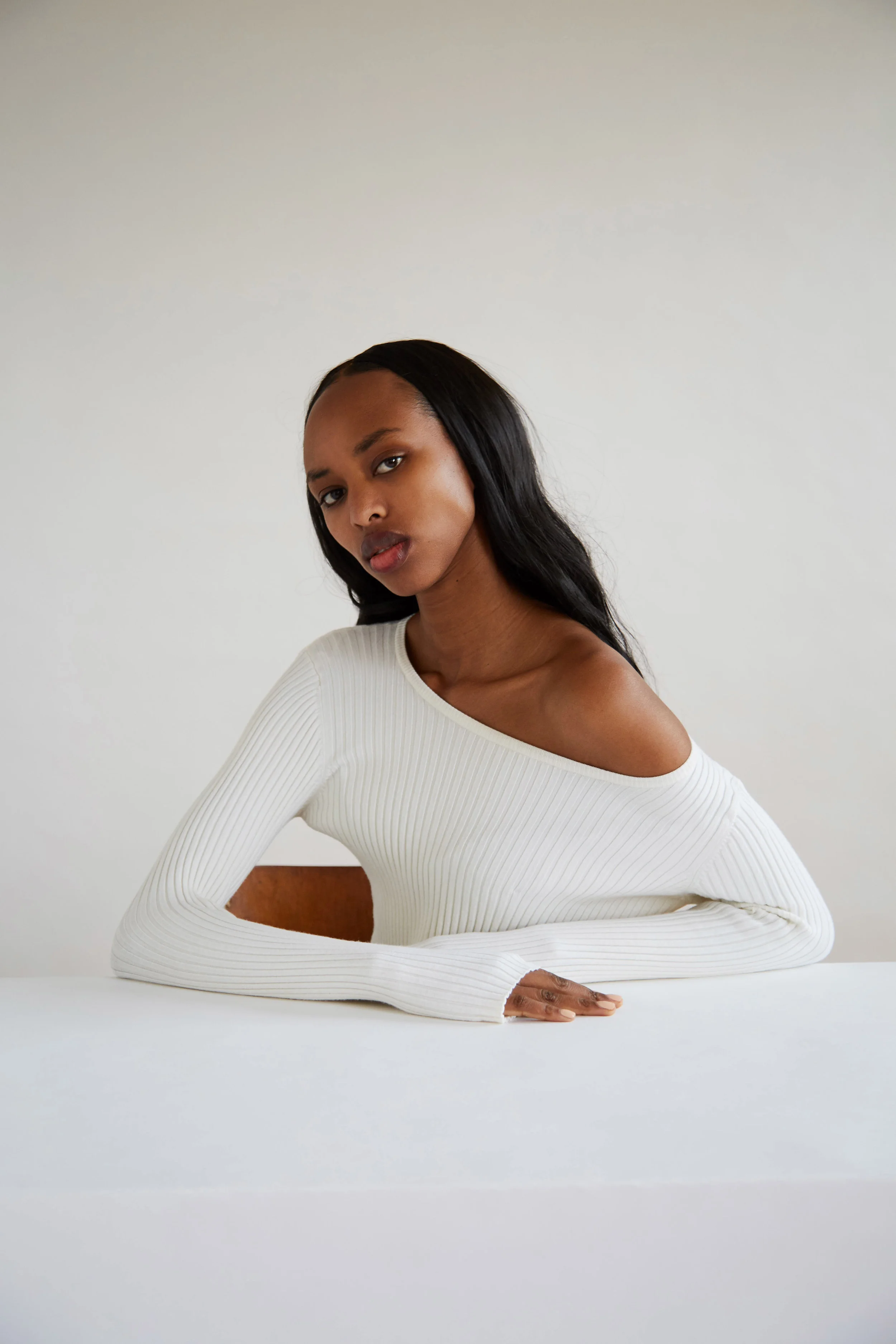 ELAINE NTURO