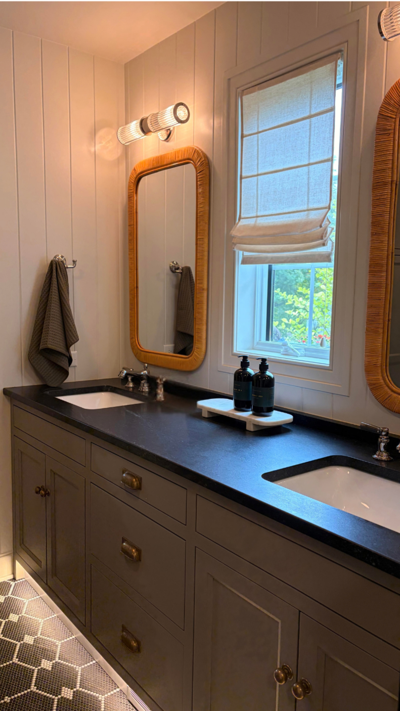 How Long Bathroom Remodels Take: A Designer’s Guide to a Smooth Transformation
