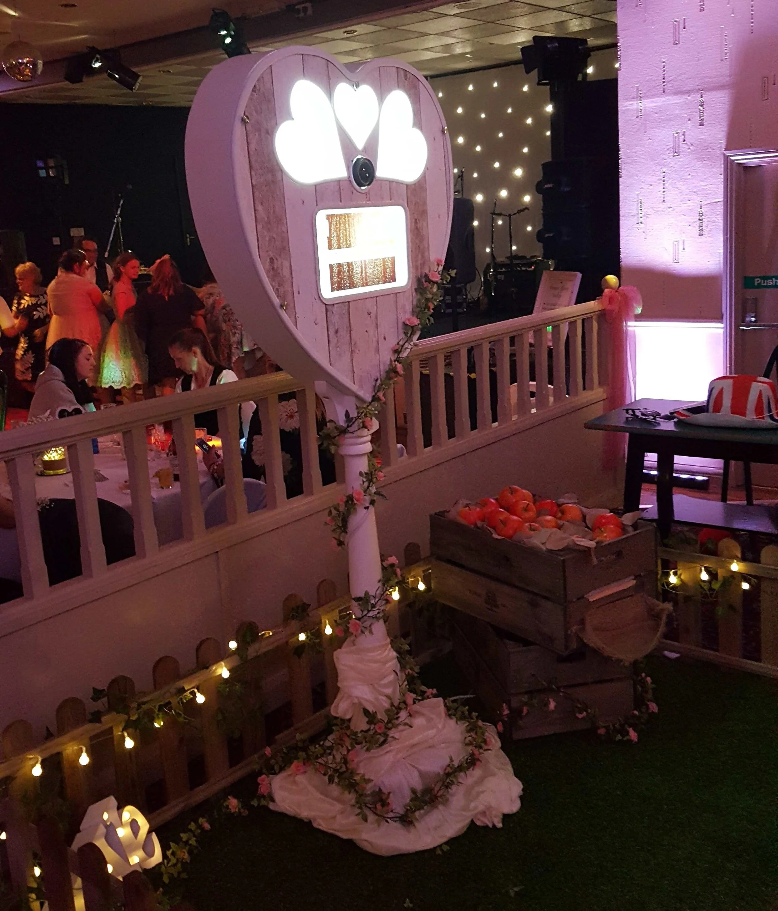 The Rustic Heart Booth