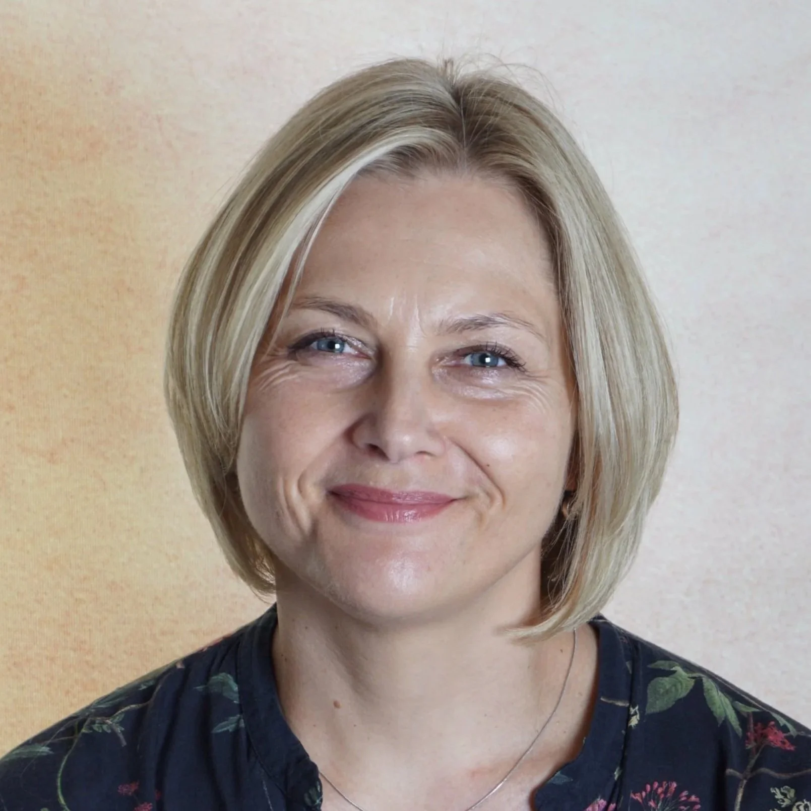 Edita Radzeviciute — Counselling Psychologist & BABCP Accredited CBT Therapist