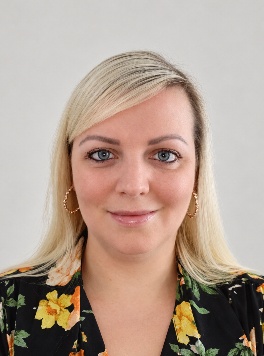 Dr Rebecca Shaw - Clinical Psychologist - My Therapist Online