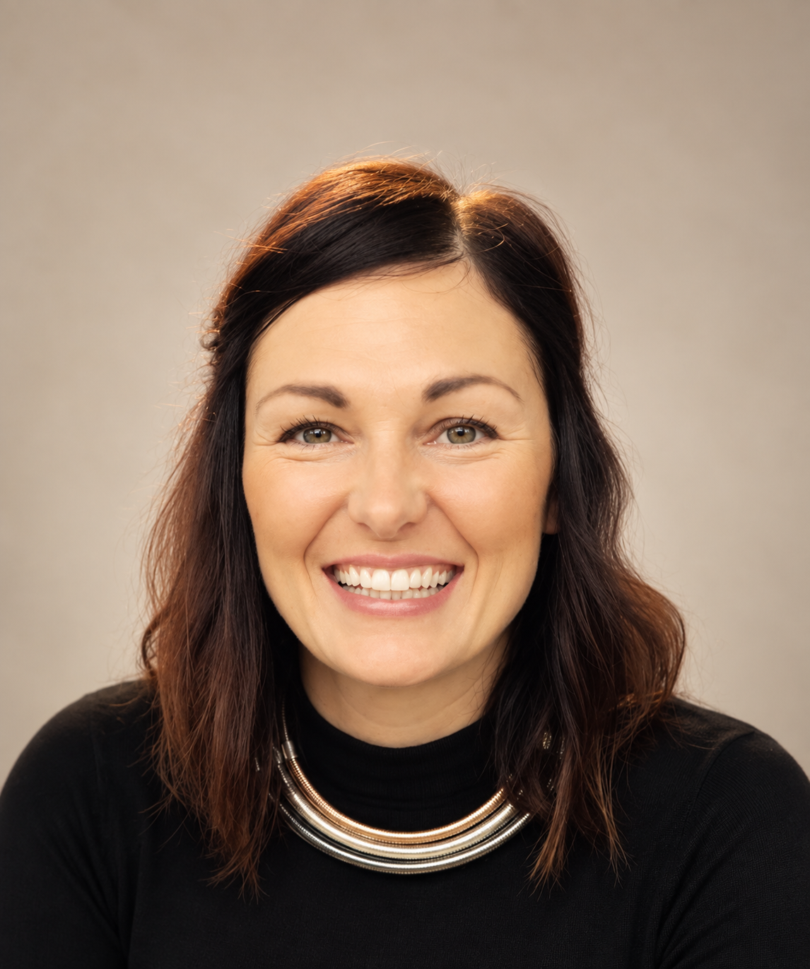 Lisa Dale Child and Adolescent CBT Therapist