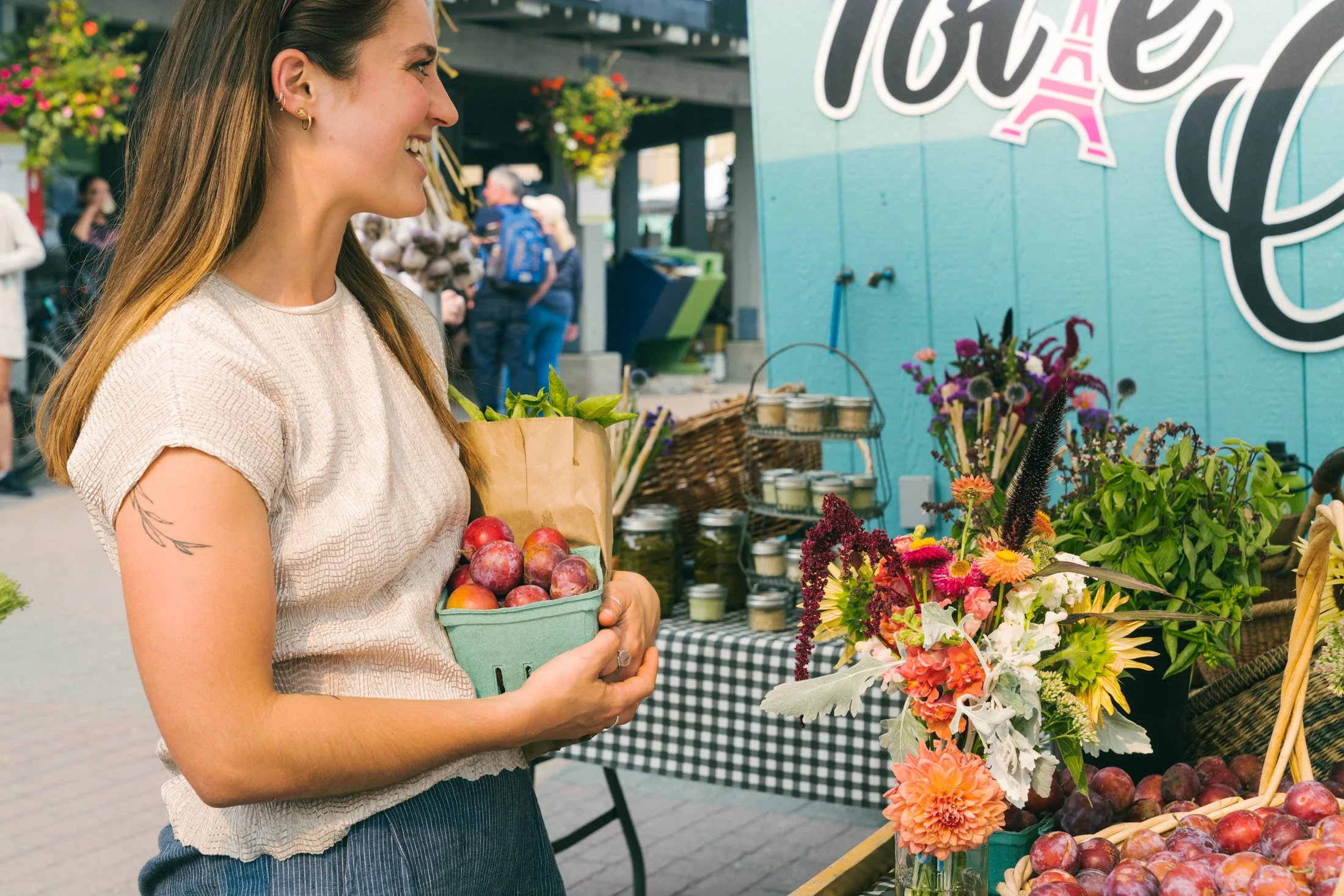 22_WhistlerFarmersMarket_AI_2200px-9540.jpg