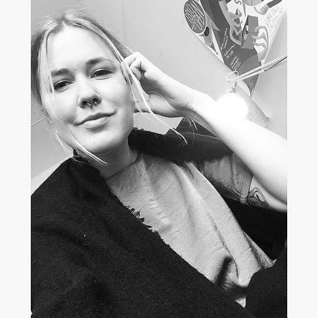 Dette er Guro fra Puffin Film - v&aring;r nye sterke og meget kule produsent p&aring; &laquo;Blomsterbarna&raquo;. Gleder oss 🧝🏼&zwj;♂️