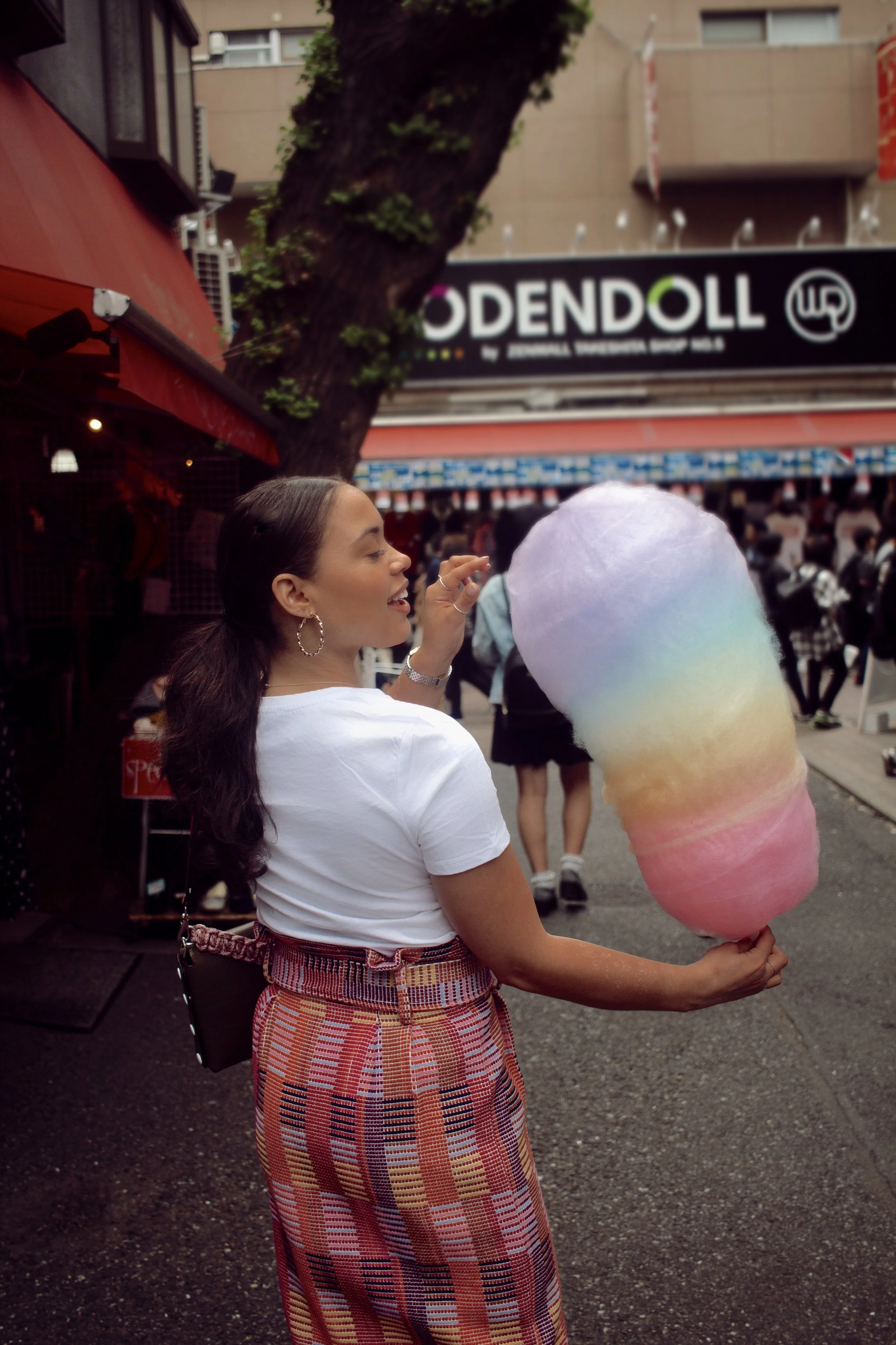 Cotton candy as big as I am