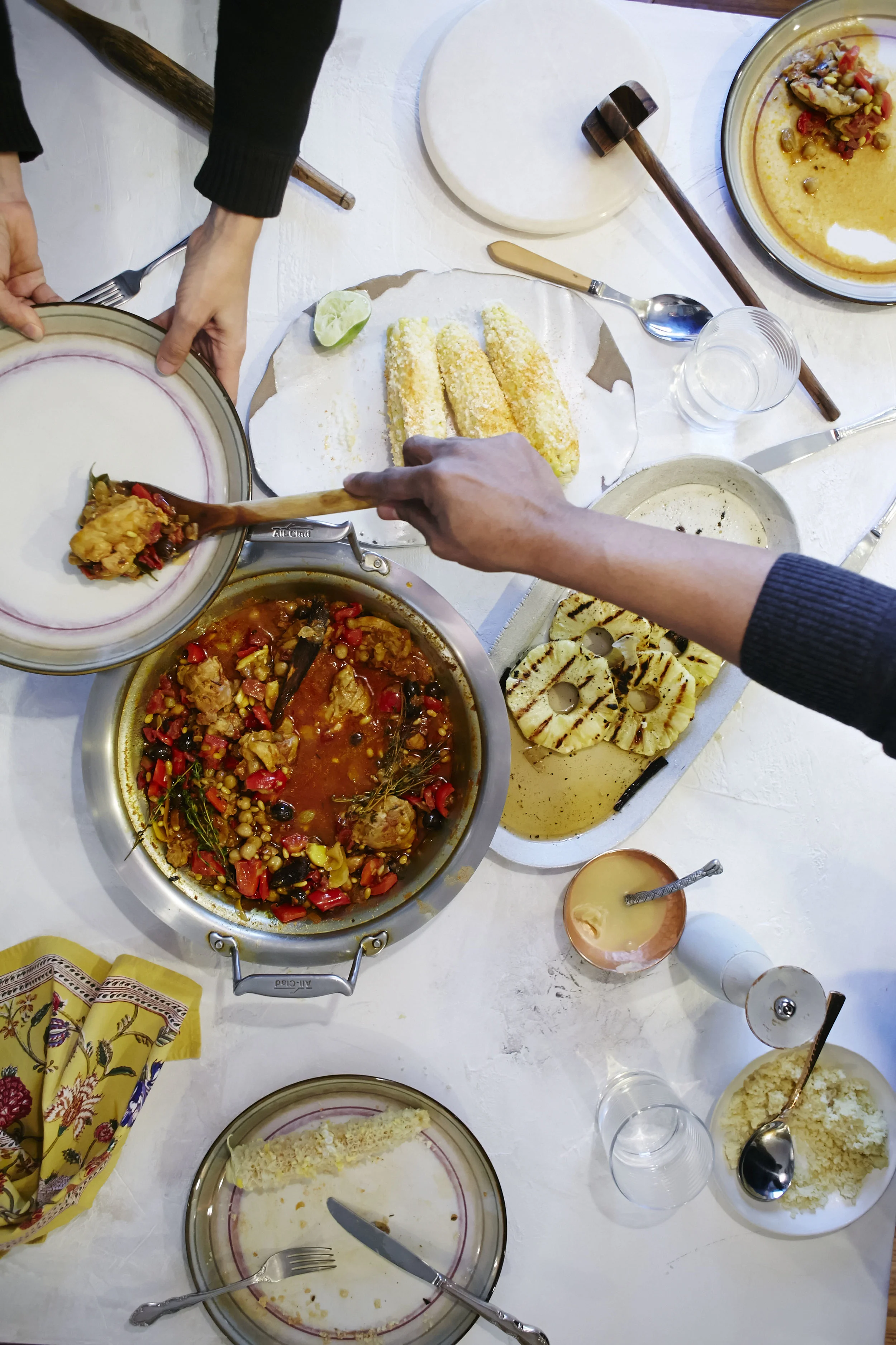 Ch__FamilyDinner_BU7A5708.jpg