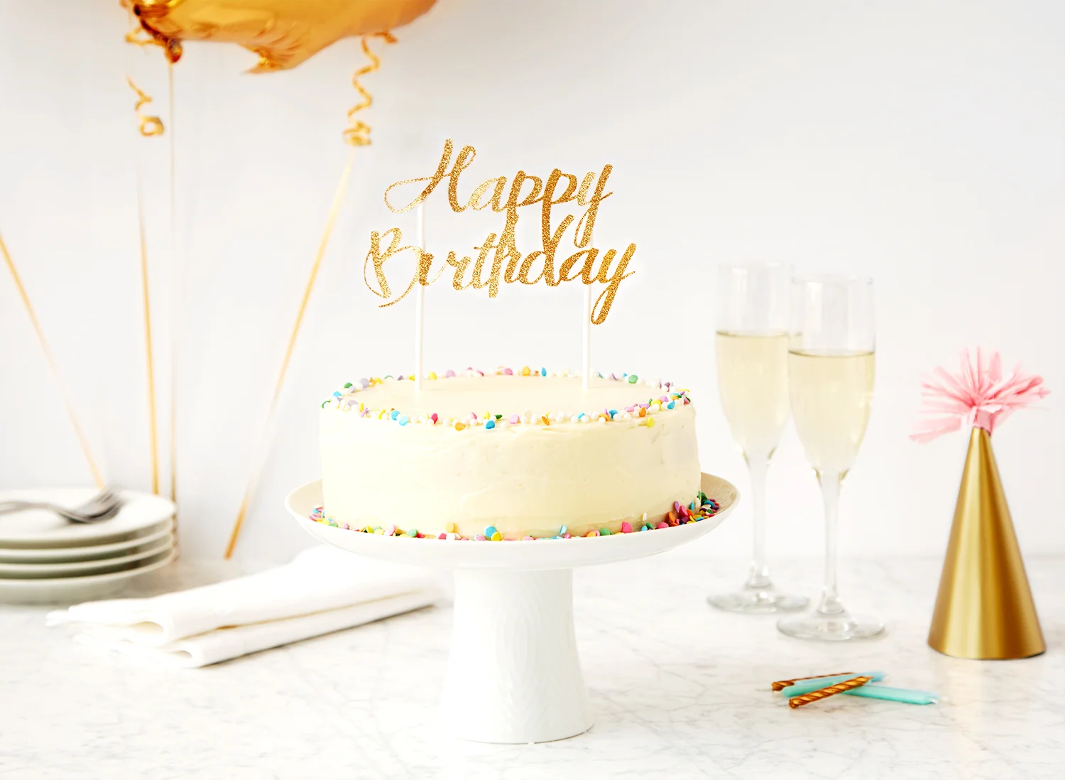 Red_Velvet_Birthday_Cake_132_sm.jpg