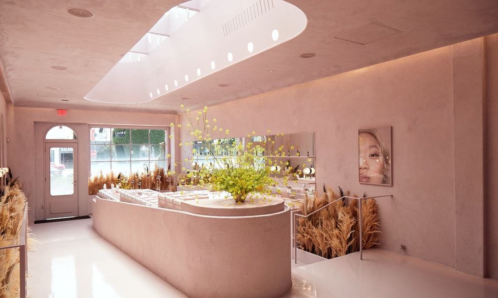 Glossier LA: Canyon Room 