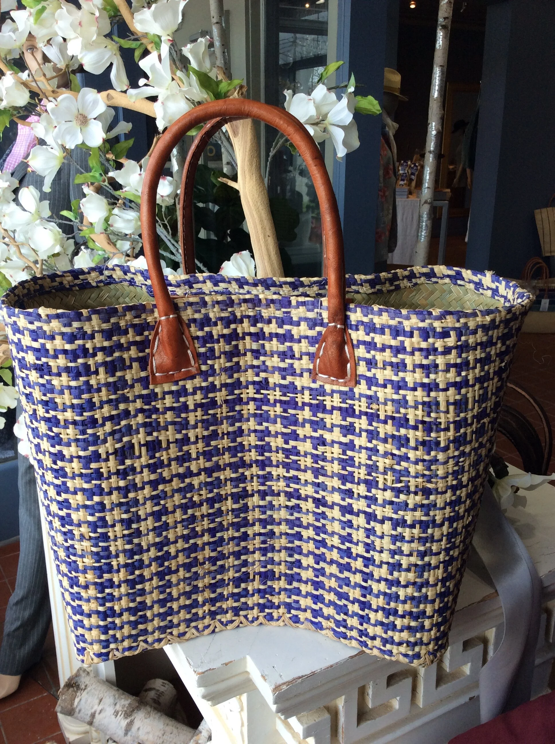 Beach Bag Handcrafted from Madagascar Blue Pattern SM