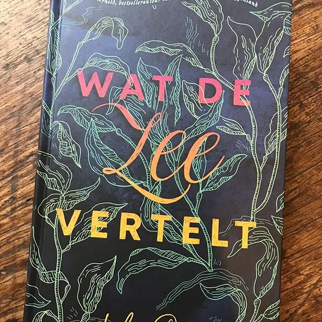 Dutch LAST TRUE POETS is the coolest thing ever and scheepswrakken is my new favorite word. Thank you, @moonyoungadult 💙