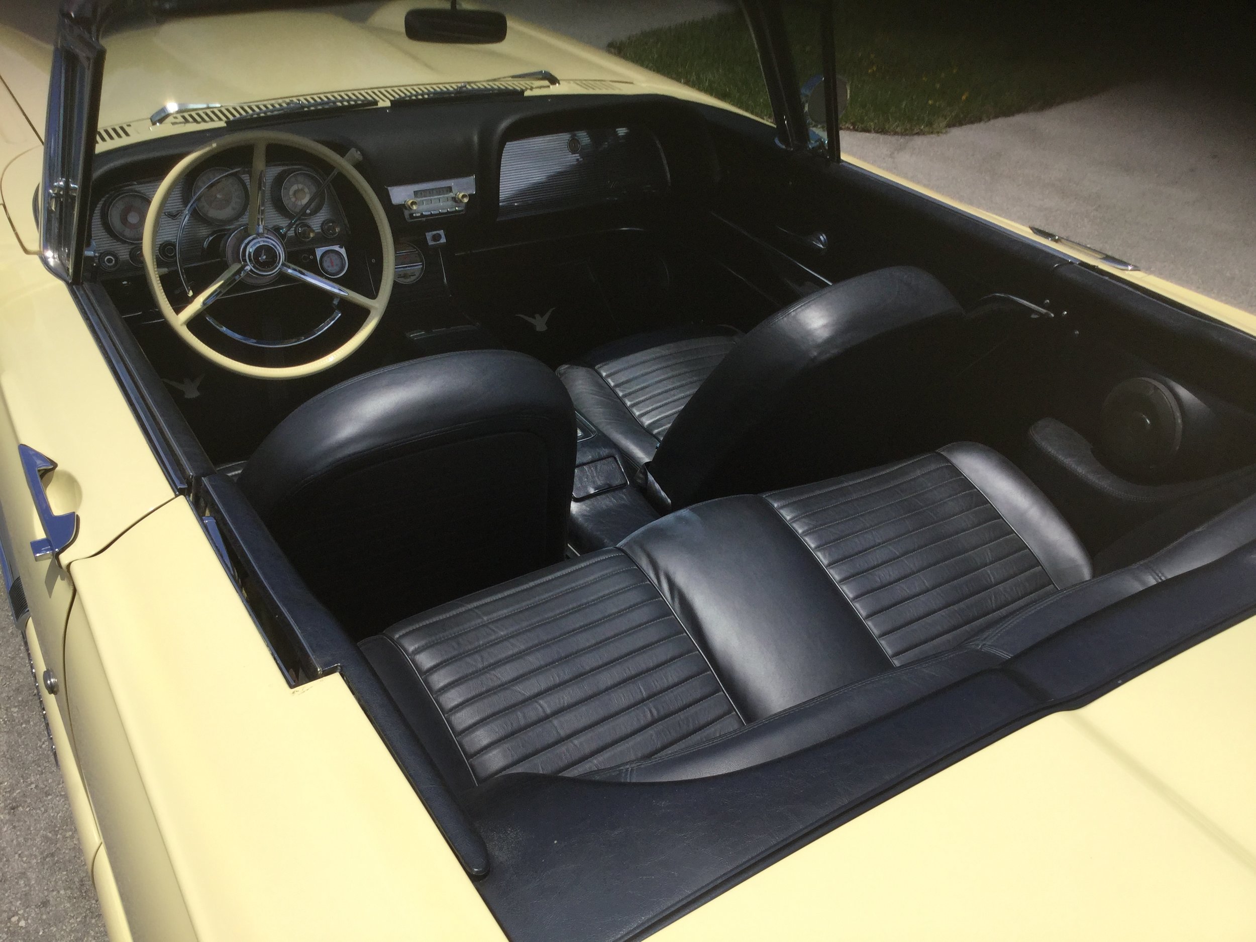 1959 Ford Thunderbird Convertible