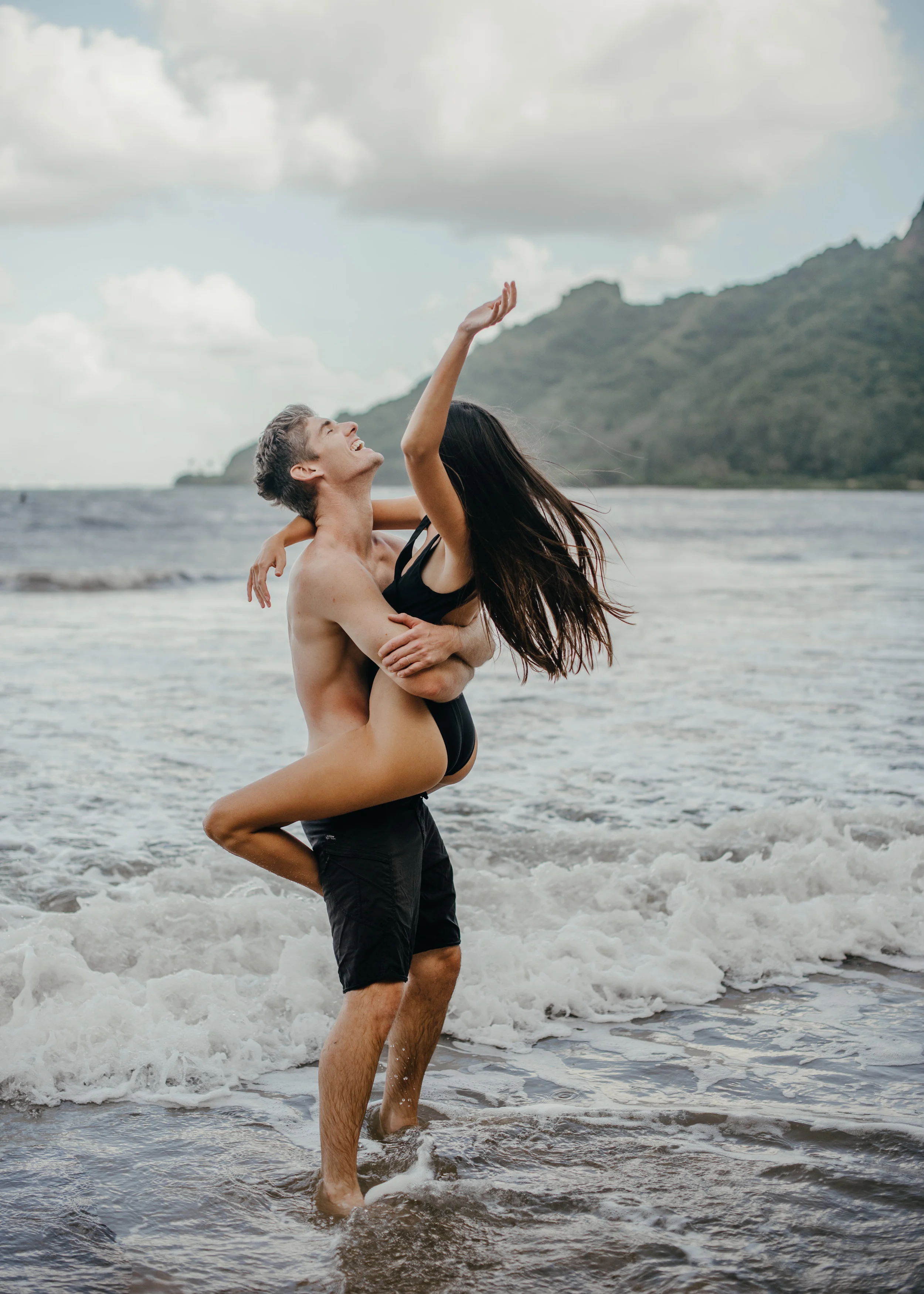 hawaiiadventurouscouplessession.jpg