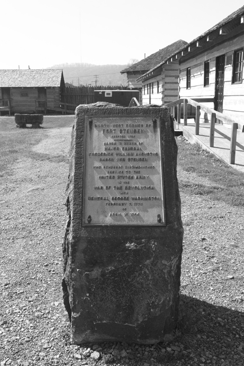 Fort Steuben Marker NW corner, 2012