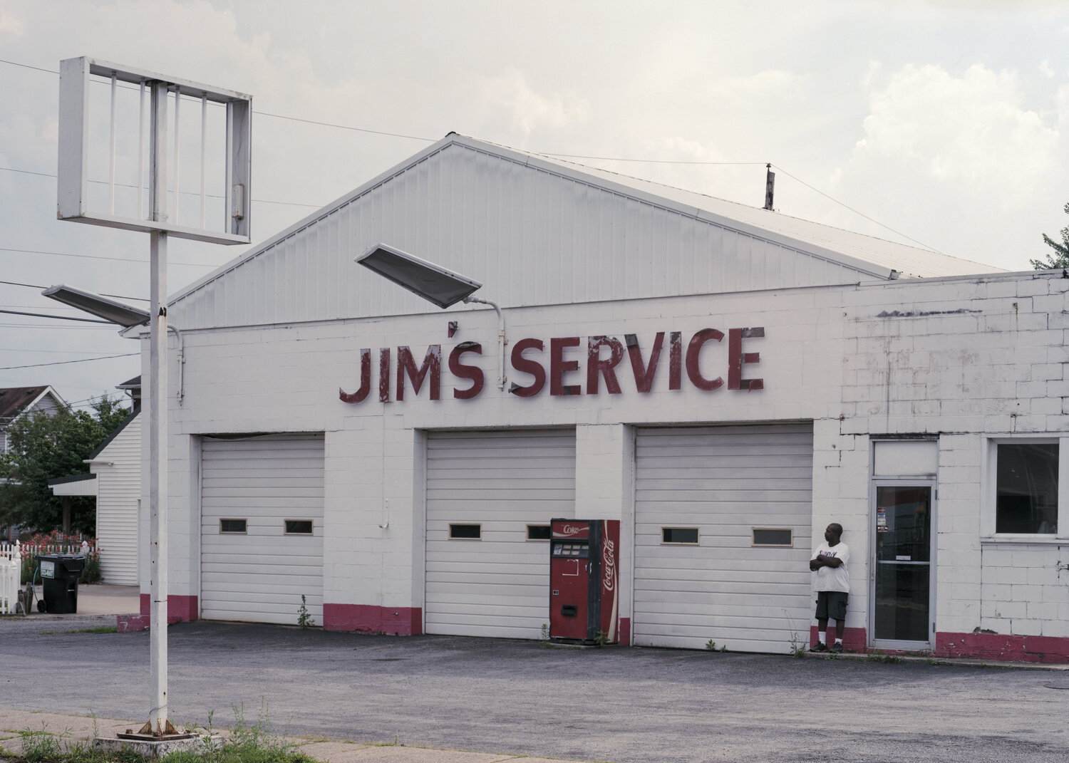 26–07.18- Jims Service Station with Dallas26-Edit.jpg
