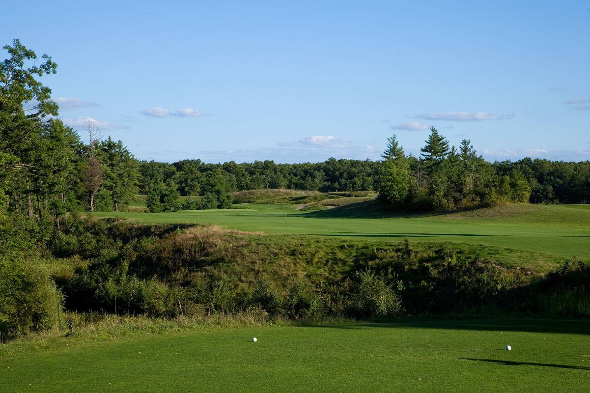 Diamond Springs / Hole 9