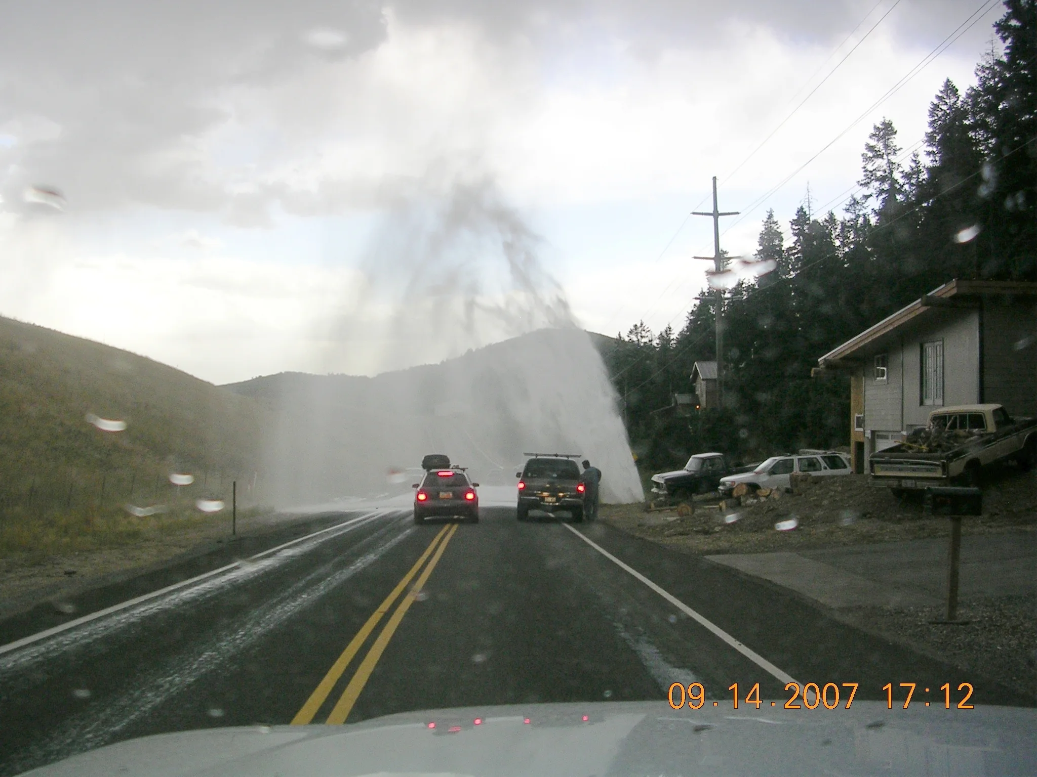 Another typical day - a large water main break in Summit Park - 2007