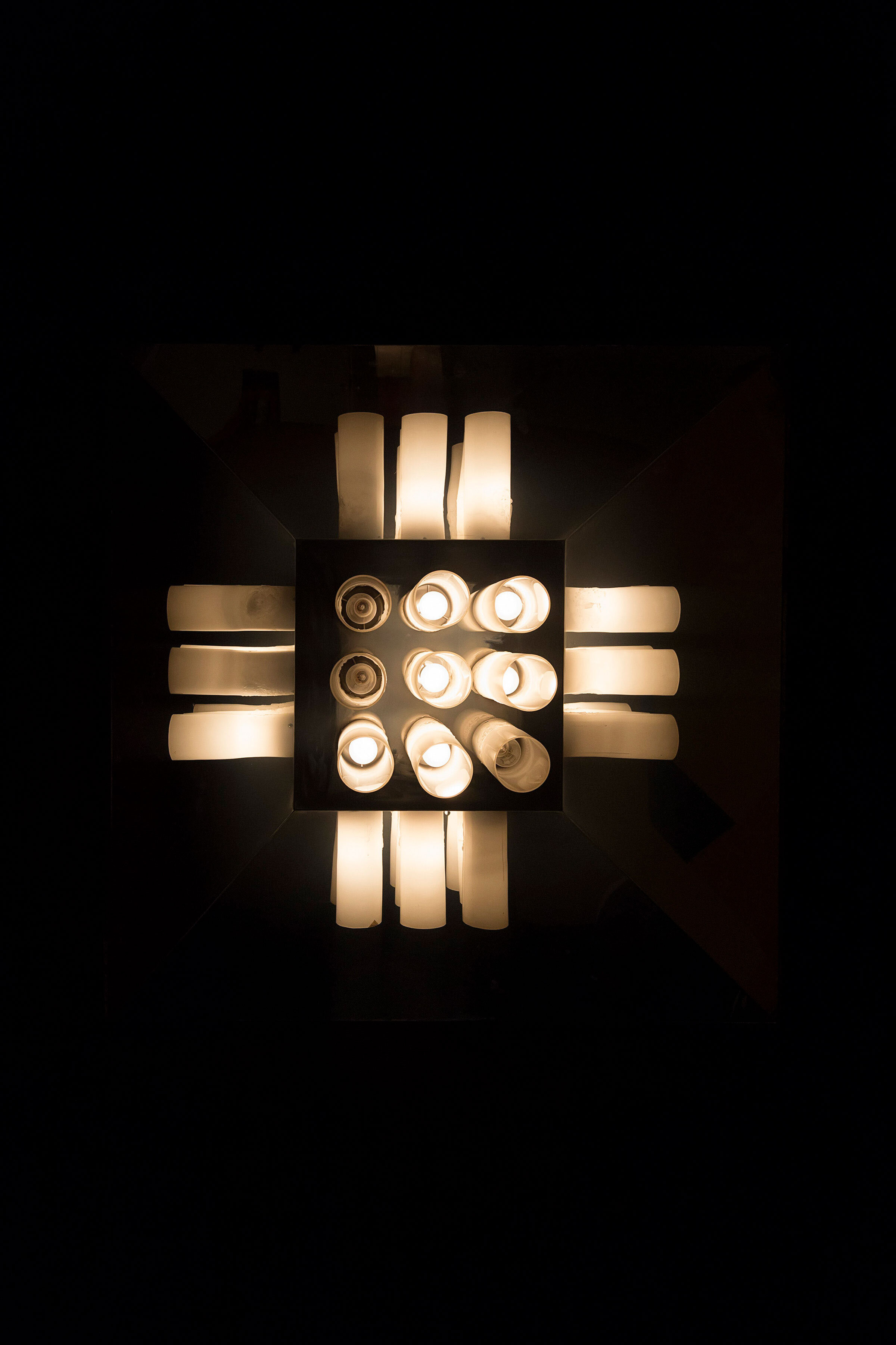 Untitled, 2018. Archival digital pigment print - 60 x 40 in / 152.4 x 101.6 cm