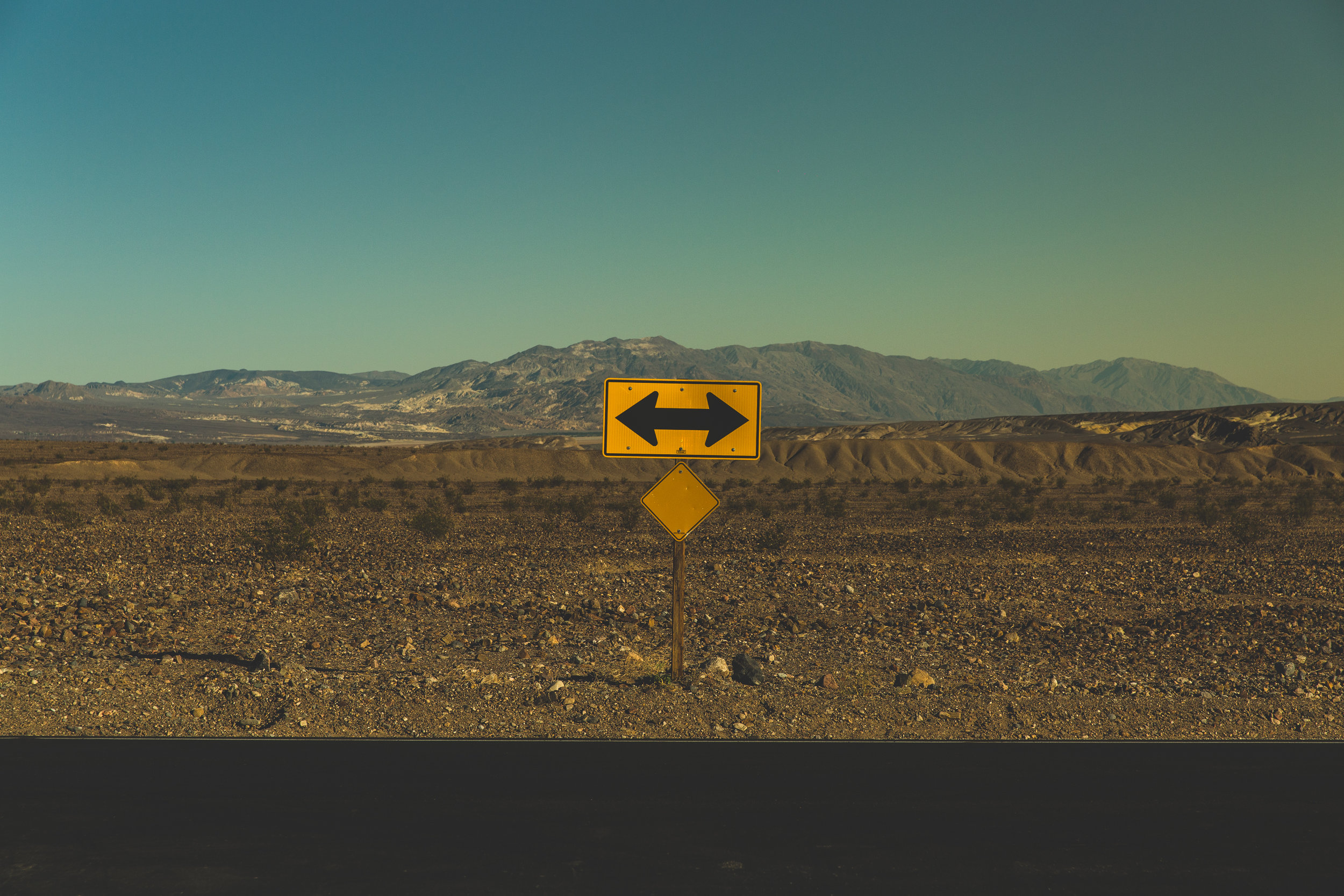 two way sign.jpeg