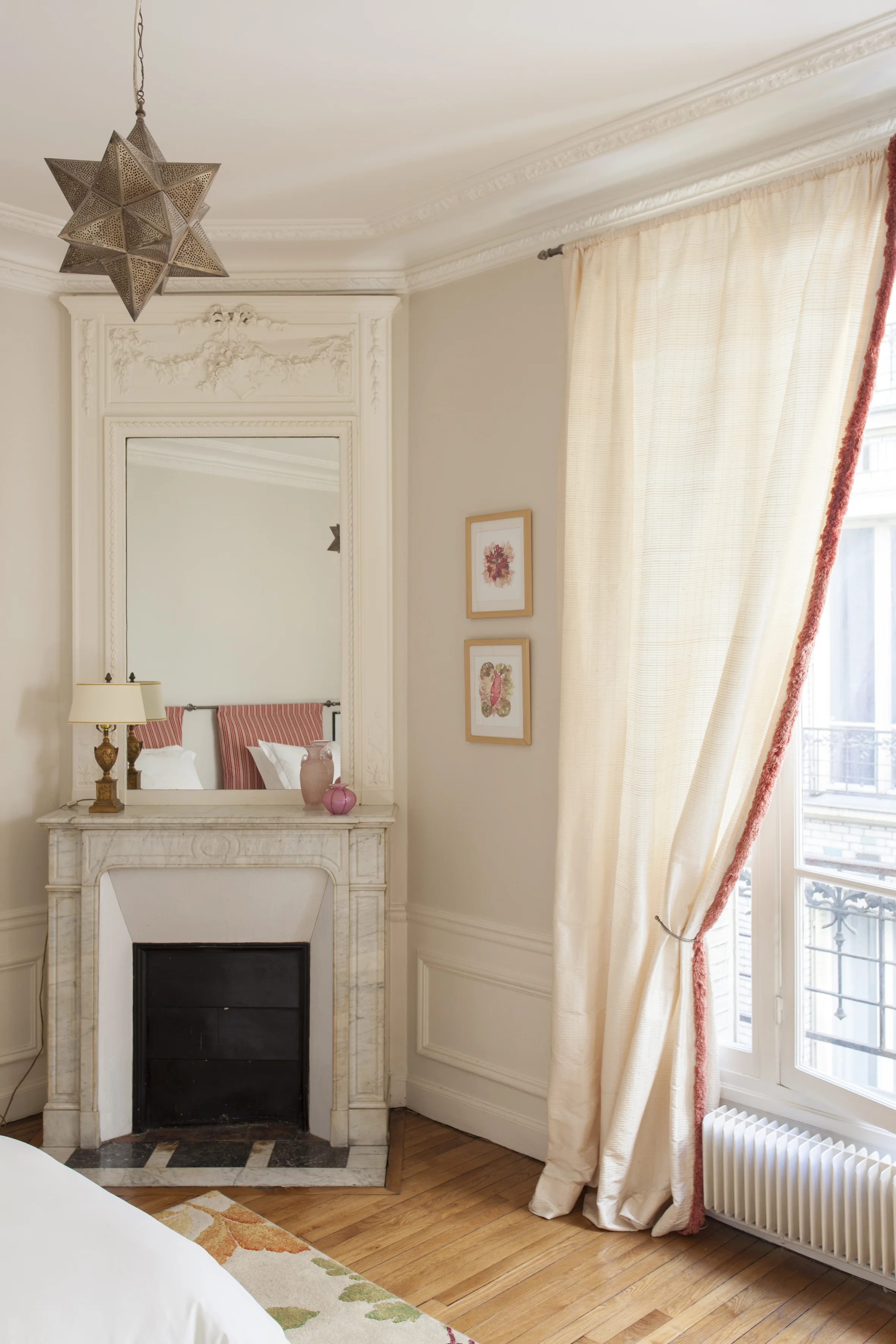 rsm bedroom fireplace.JPG
