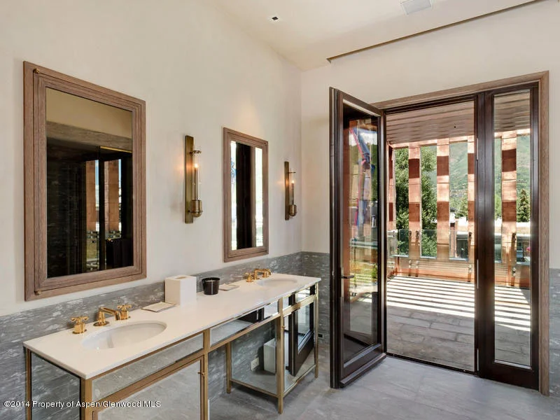 AL master vanity.jpg