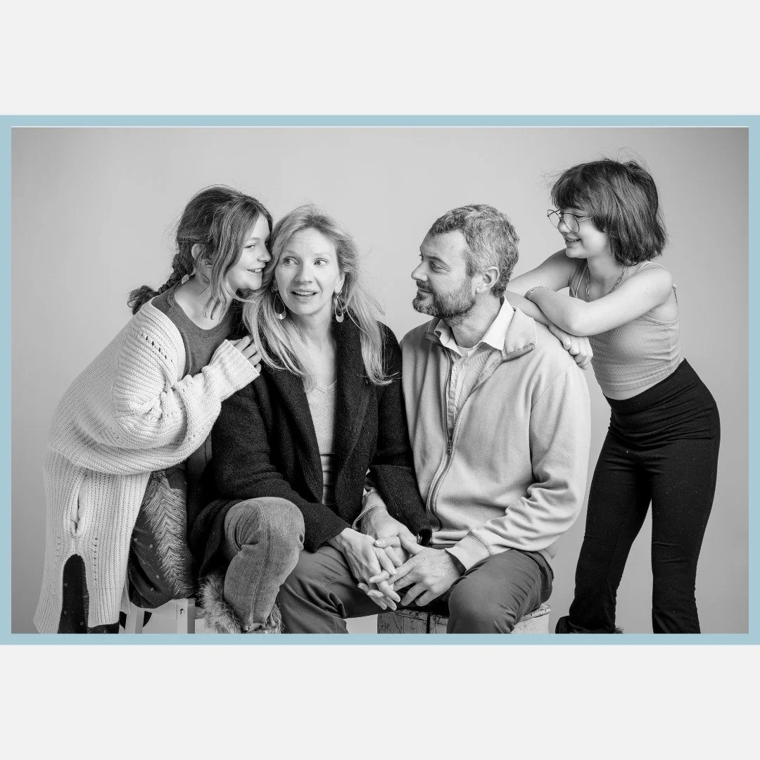 The secret is out!

✨ Holiday Mini Sessions are here! ✨
Capture the magic of the season with quick + joyful portraits perfect for holiday cards, gifts, or just celebrating this special time of year. 🎄📸

🗓 Date: 11/15/25
📍 Location: Danielle Tait 