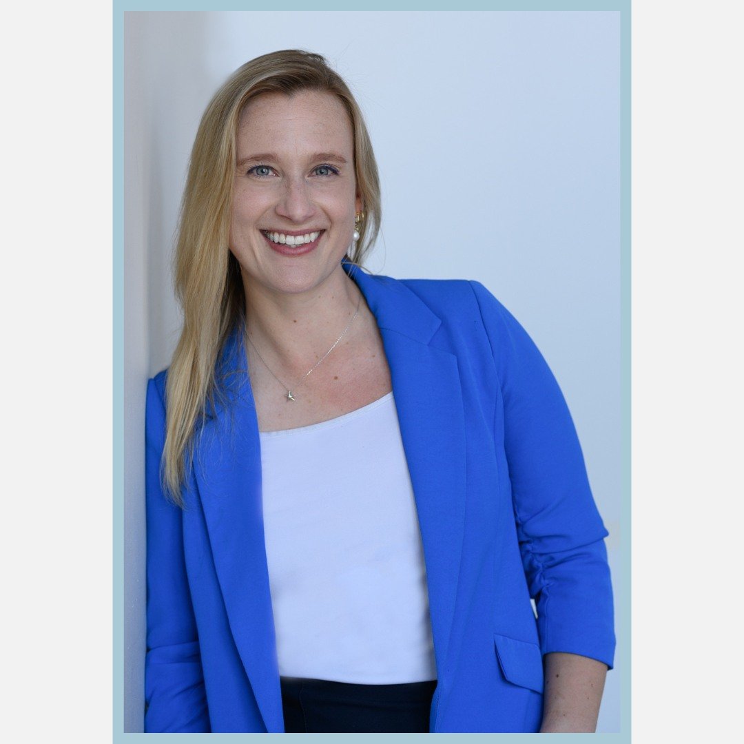 If your work has evolved, your headshot should too.
A good rule of thumb: update every 2&ndash;3 years, or anytime your role or energy shifts. 

#EasthamptonMAPortraitPhotographer
#EasthamptonMAHeadshotPhotographer
#EasthamptonMABrandingPhotographer
