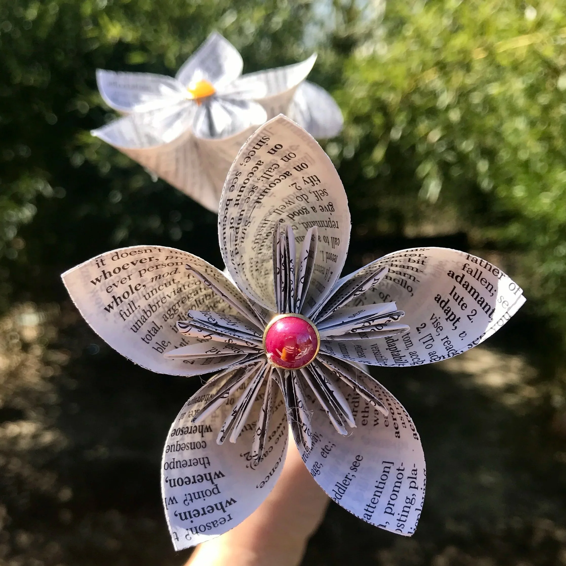 Upcycling Paper into Flowers with Amber Ladley