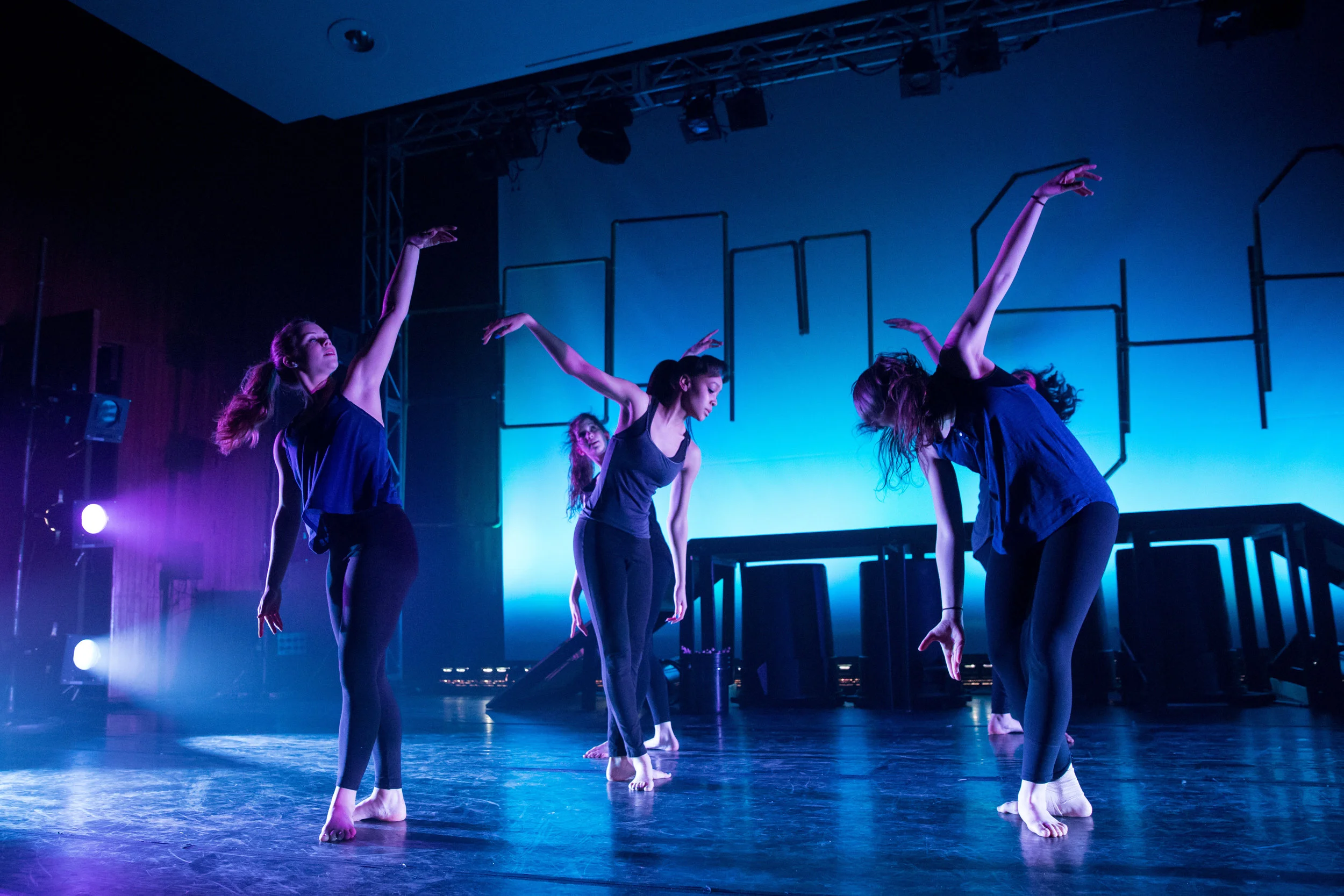 Performance-143.jpg
