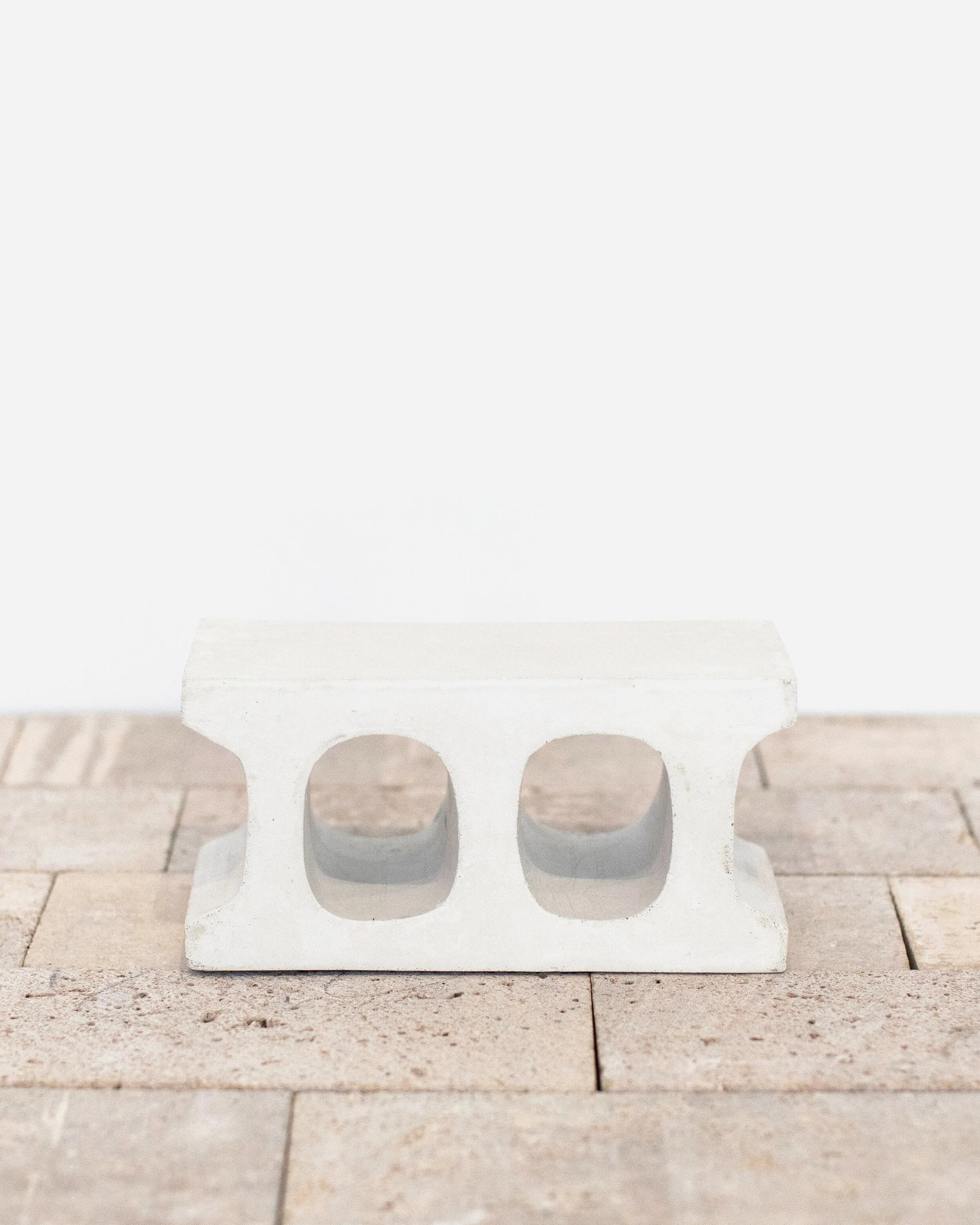 CINDER BLOCK - LIGHT GREY