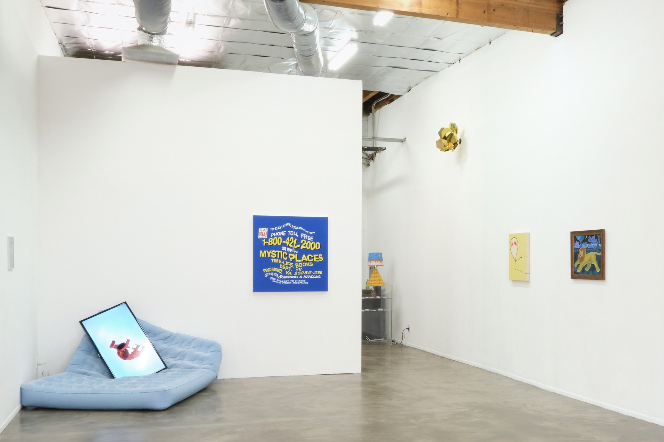 Air Kiss , Gattopardo, Los Angeles, 2022 Installation view, photo by Chris Hanke