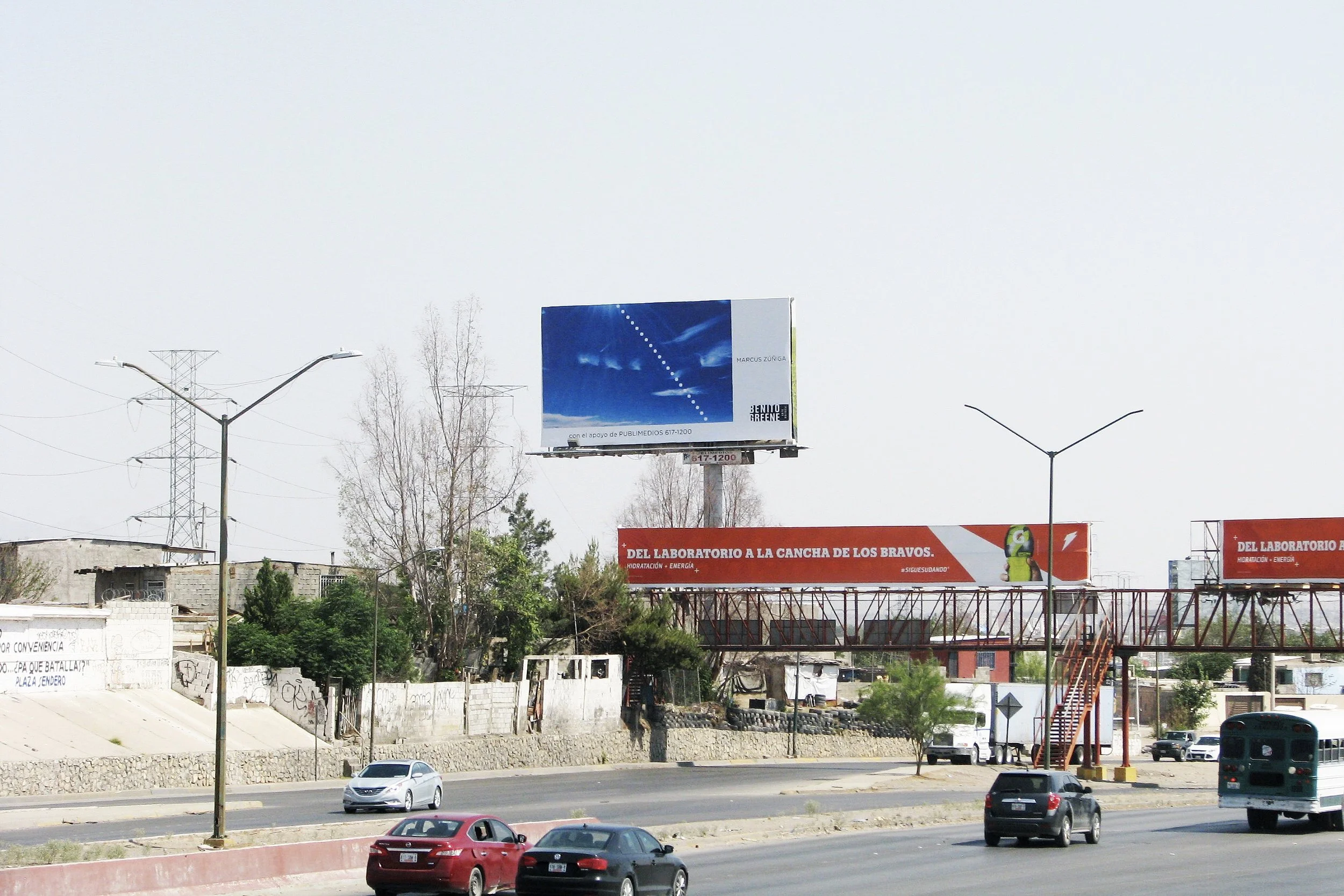   ubicándonos&nbsp;(localizar lo real) , 2021, billboard&nbsp; exhibited at Benito Greene Arte Público, Ciudad Juárez, curated by Cristóbal Jácome-Moreno, 2021 photo by Nómada Laboratorio Urbano 