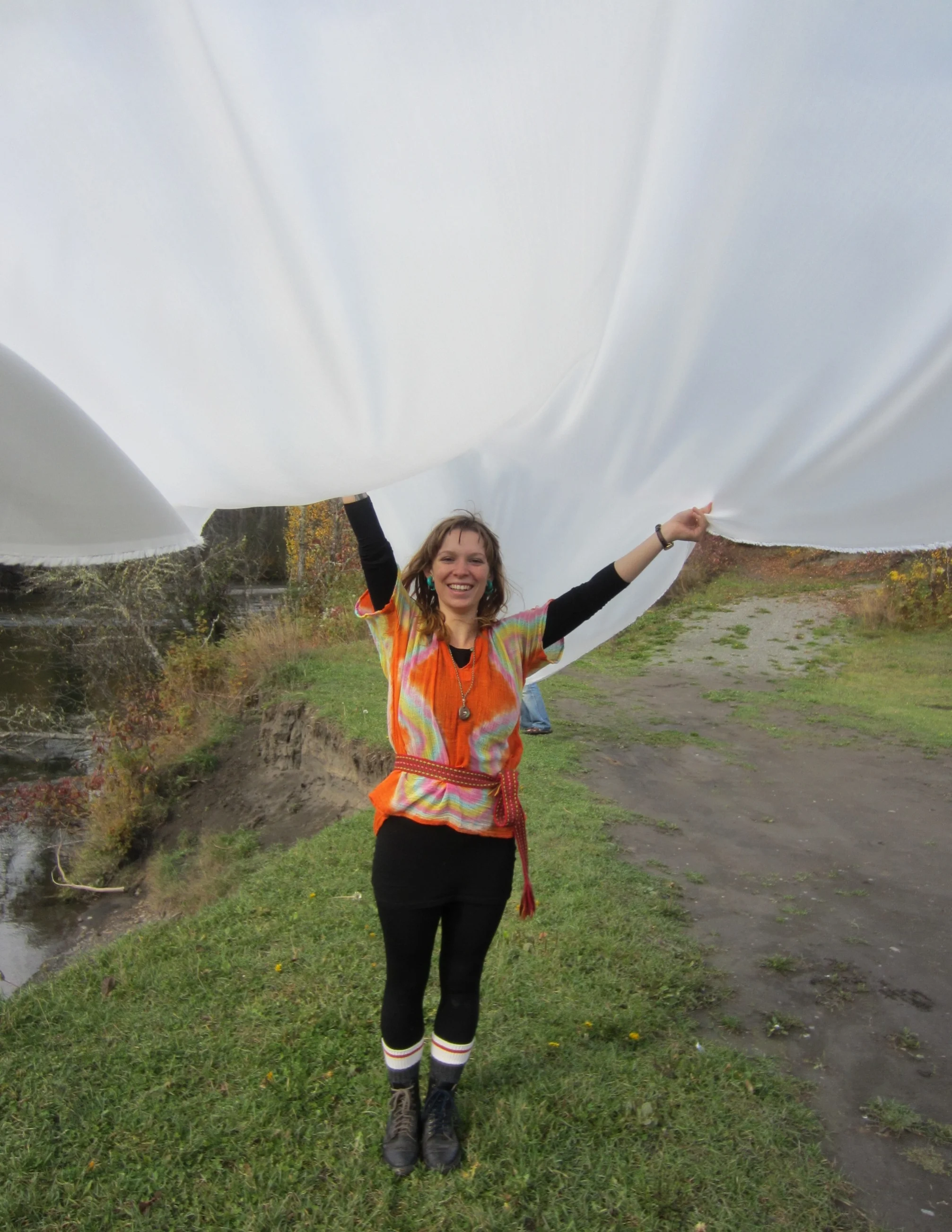 Robin Lough - Interdisciplinary Artist - Community Engagement Facilitator - Musician