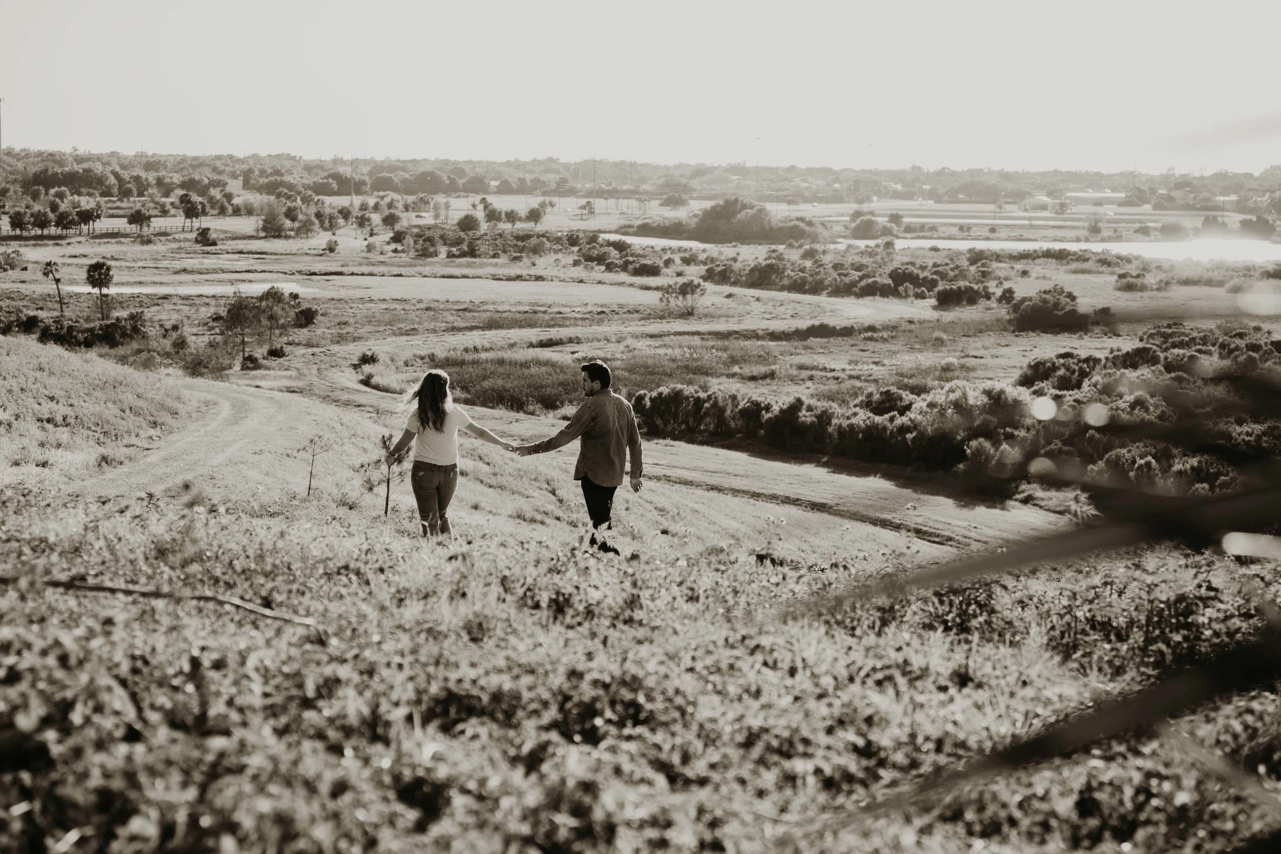 Emilyn& ColterBW-3.jpg