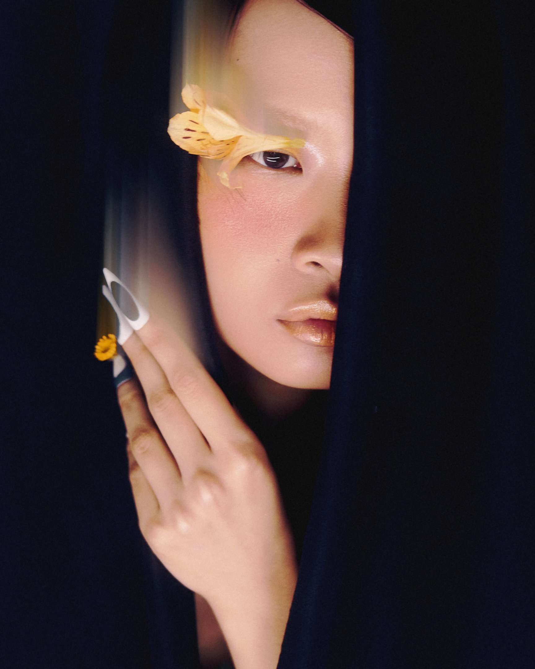 Yellow x Ke Qing_003~00185-v01-RGB-final.jpg