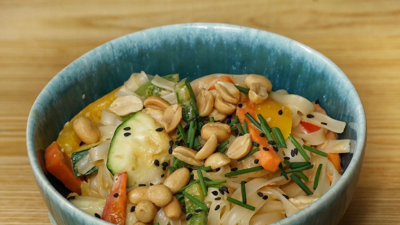 Salad Sayuran dengan Kacang-Kacangan