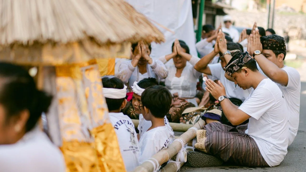 Makna Galungan dan Kuningan dalam Tradisi Bali