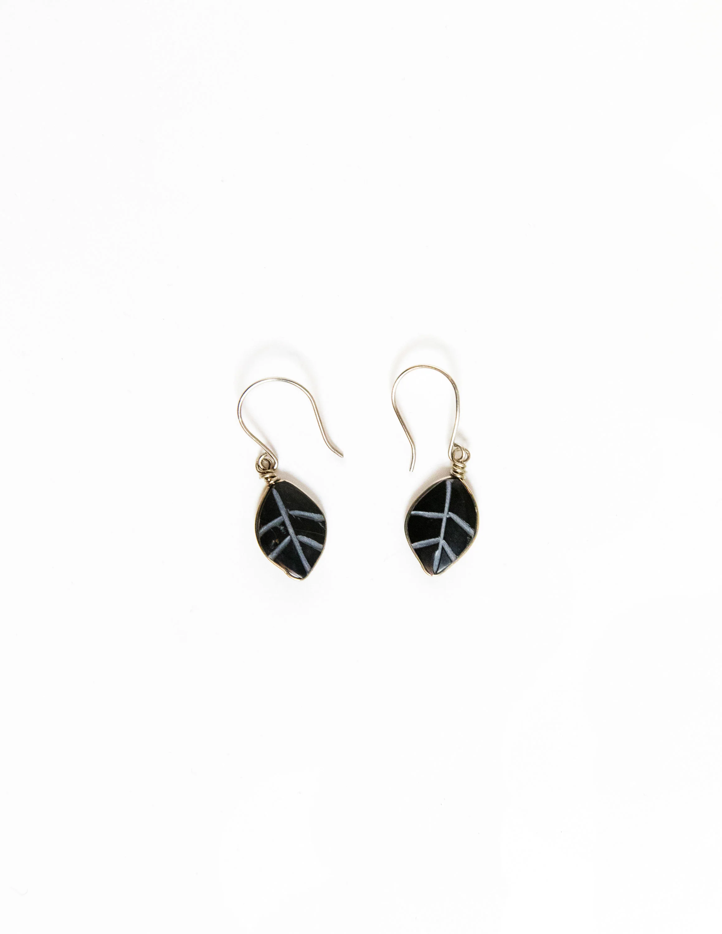 Black-BLue-Leaf.jpg