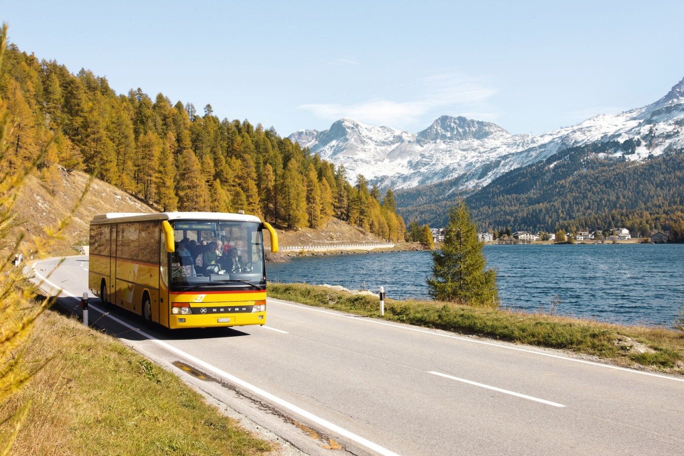 Busreisen-Graubuenden-anreise-palmexpress-pallight-postauto-1.jpg