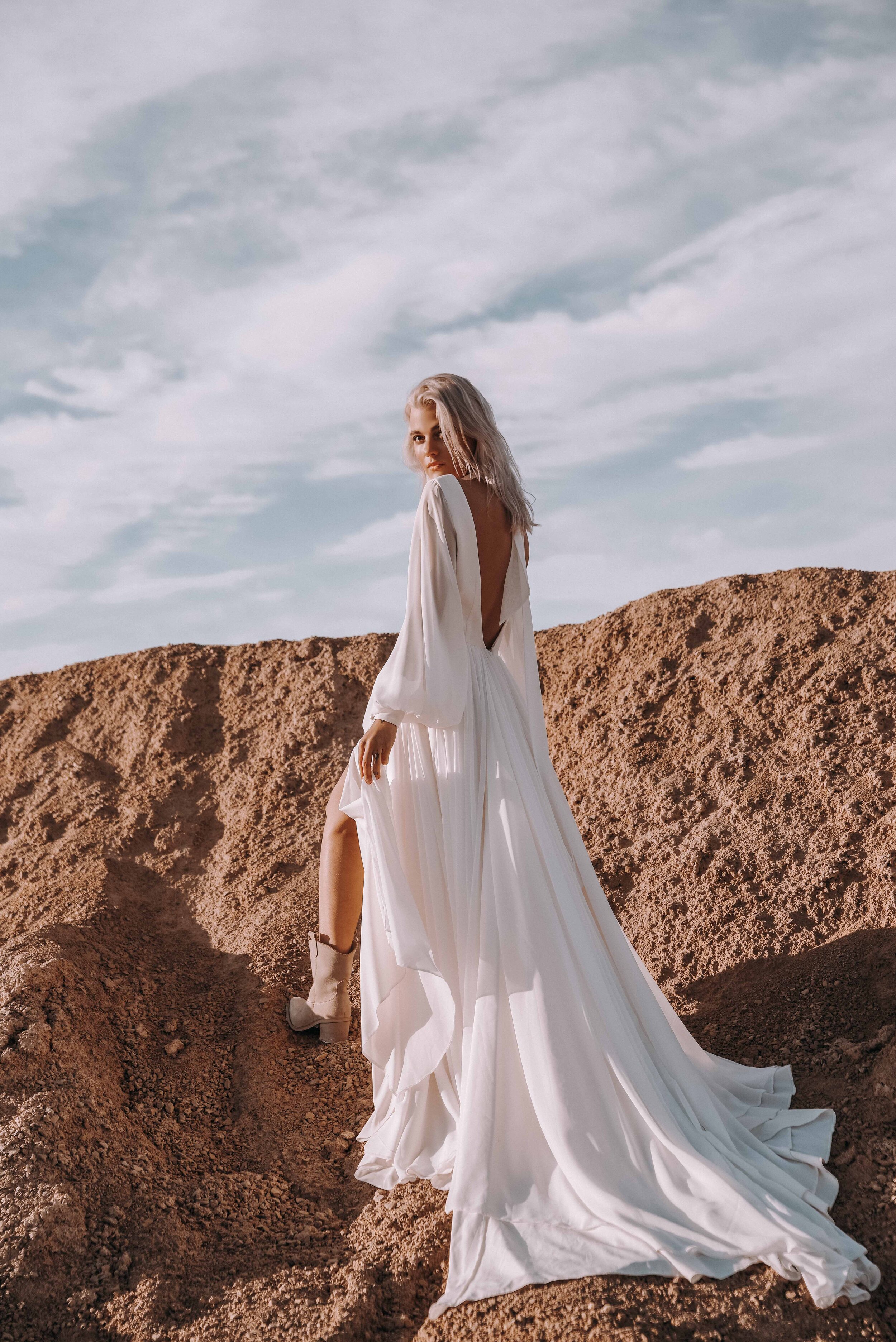 16 Unique Wedding Dresses For The Daring Bride - The Glossychic