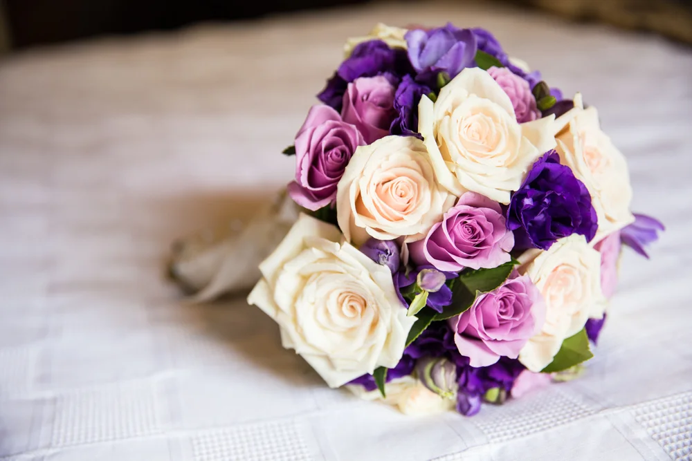 real roses wedding bouquet wedding photographer melbourne dandenong ranges victoria queenscliff geelong vue grand