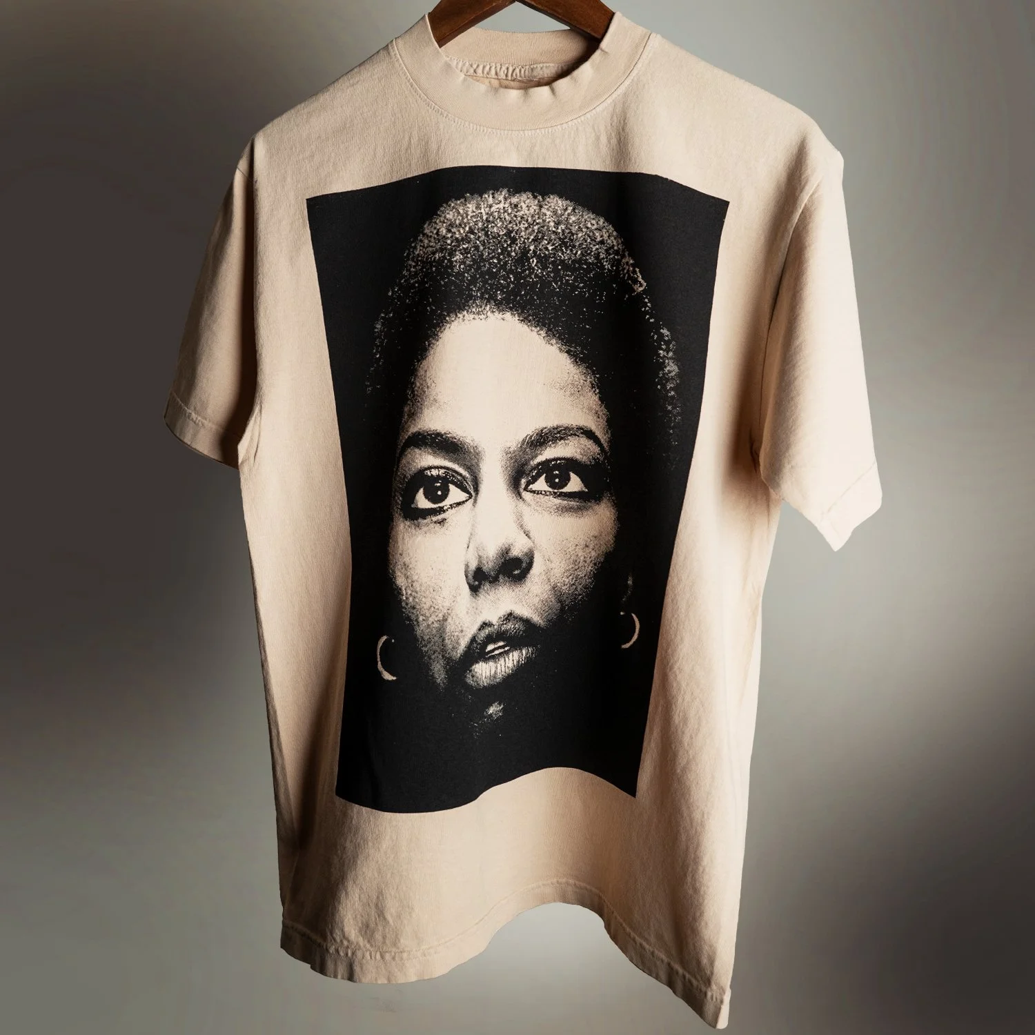 ninasimoneproductl-c12.jpg