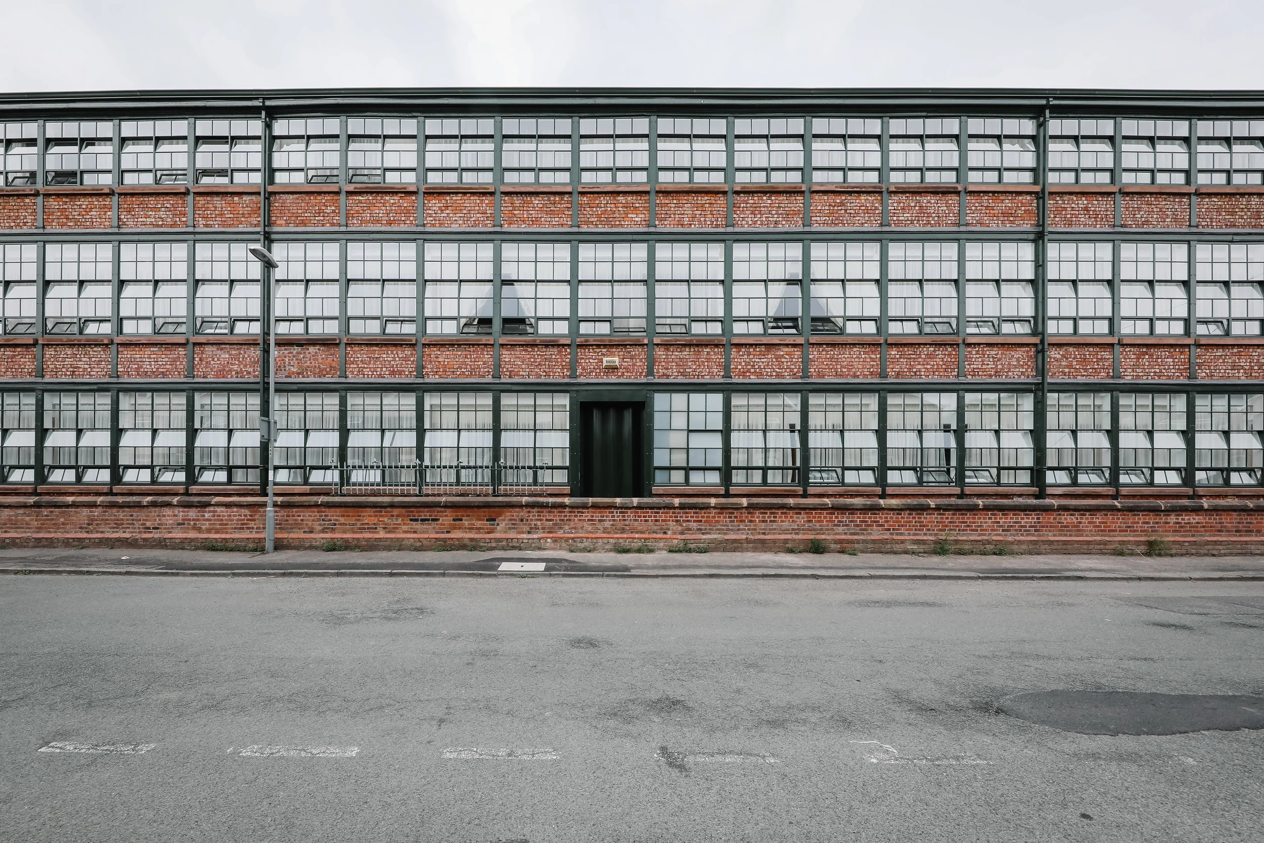 WATCH_FACTORY_125.jpg