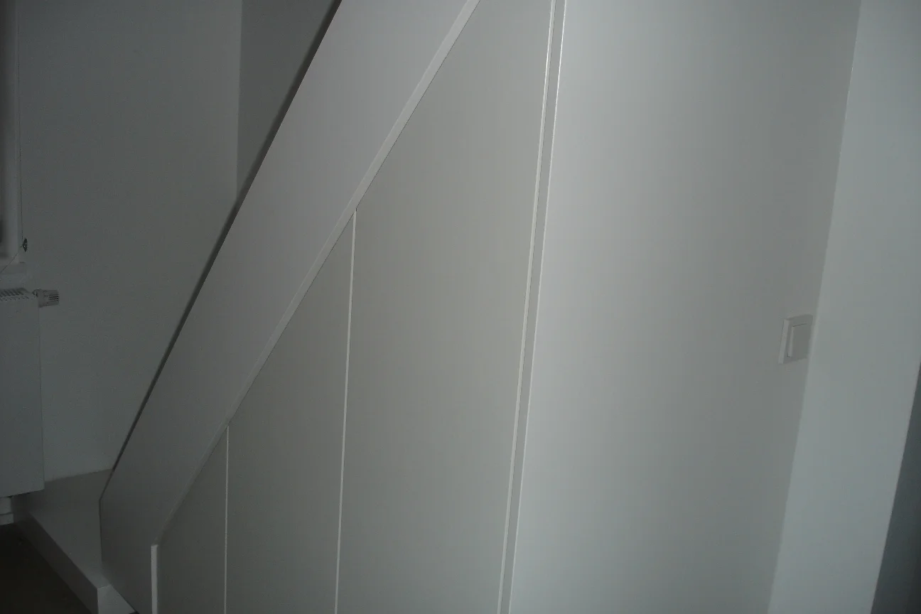 Treppe & Schrank